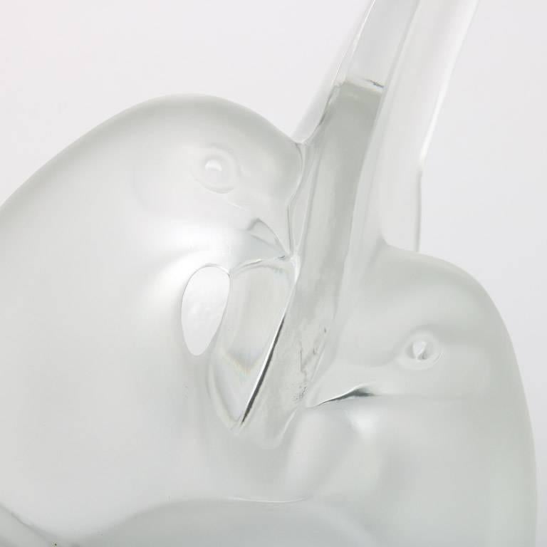 Lalique France Sylvie Frosted Crystal Dove Vase, 20th Century In Good Condition In Big Flats, NY