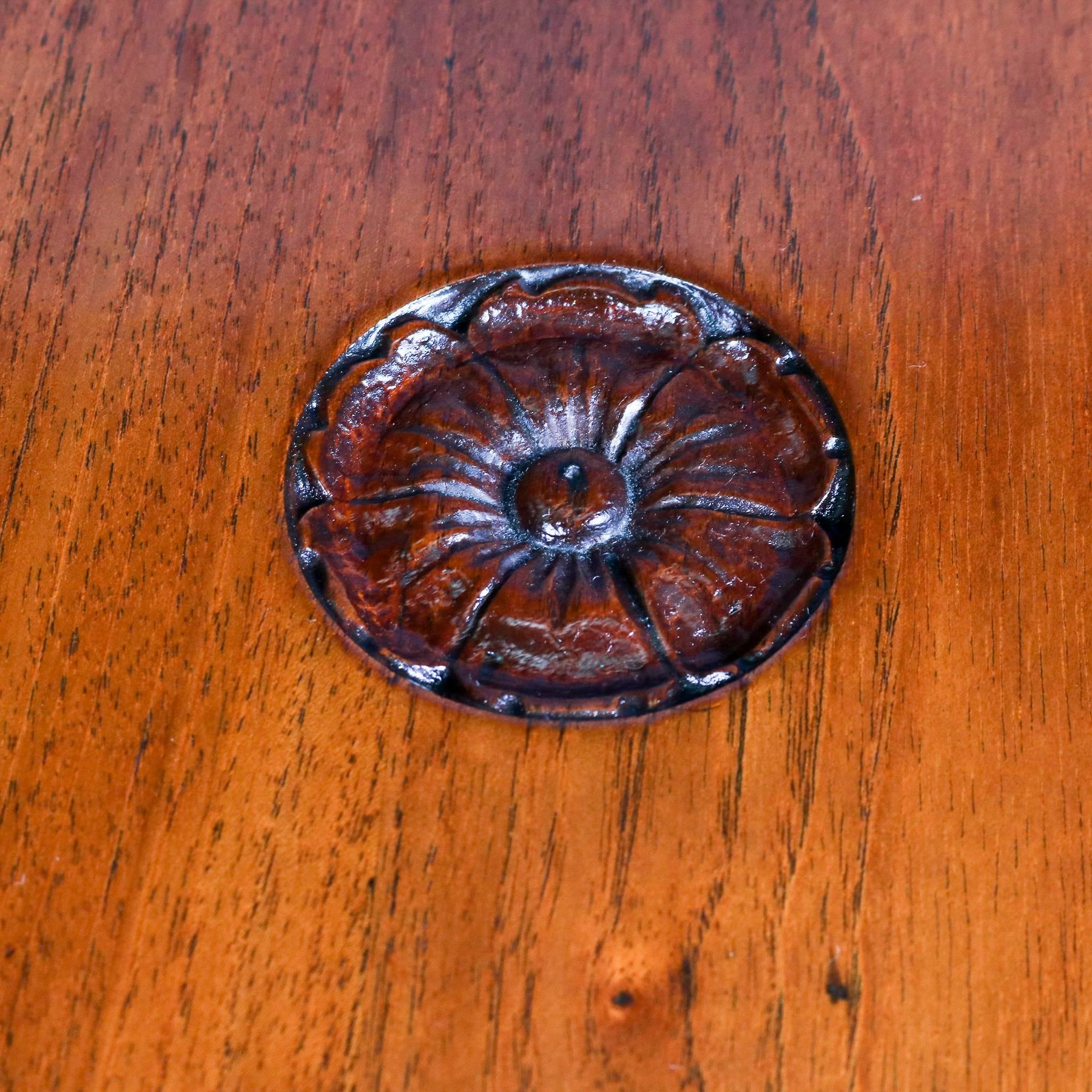 European Antique Carved Mahogany Figural Tilt Top Pie Crust Table with Acanthus