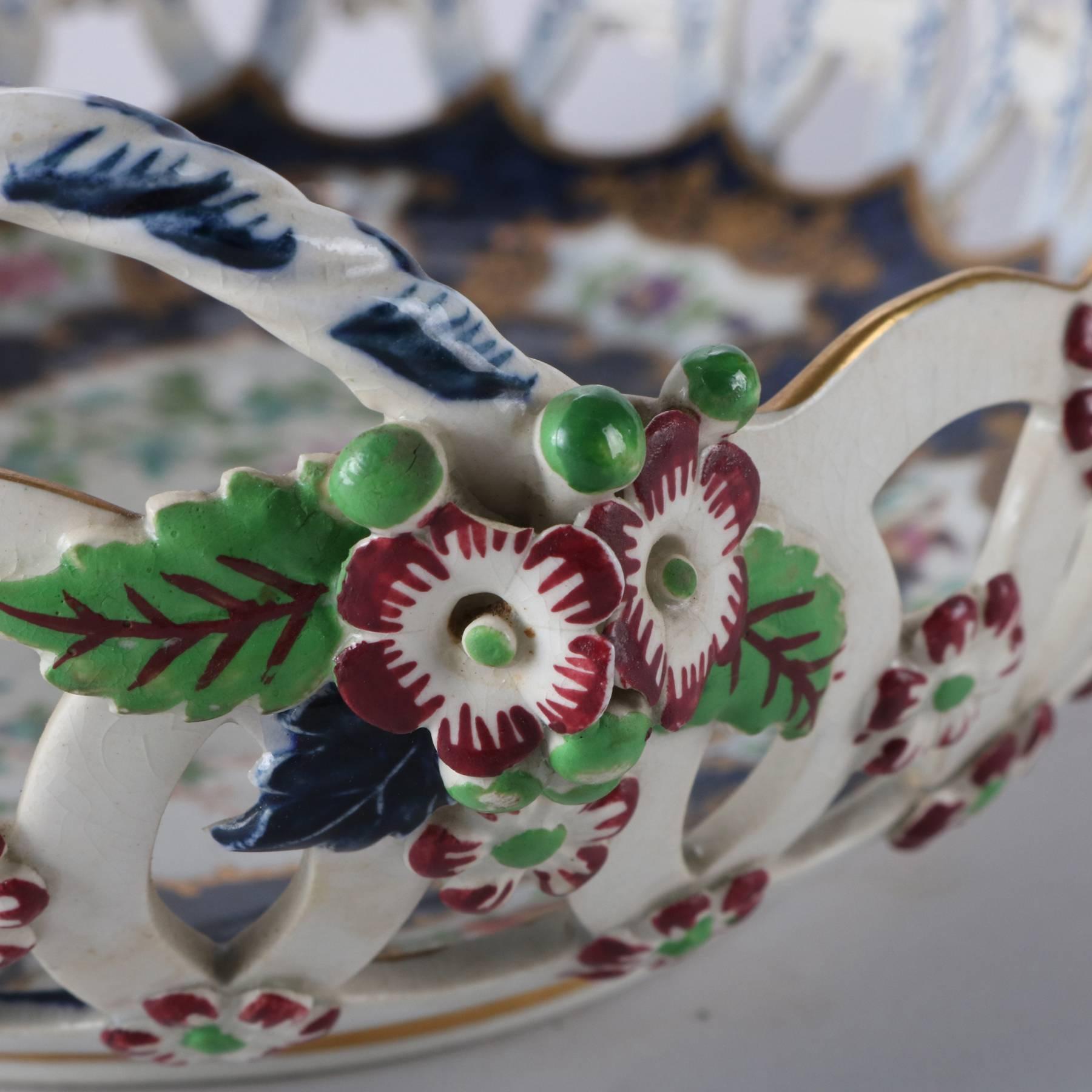 English Booths Hand-Painted Porcelain Reticulated Bread Bowl, 19th Century 5