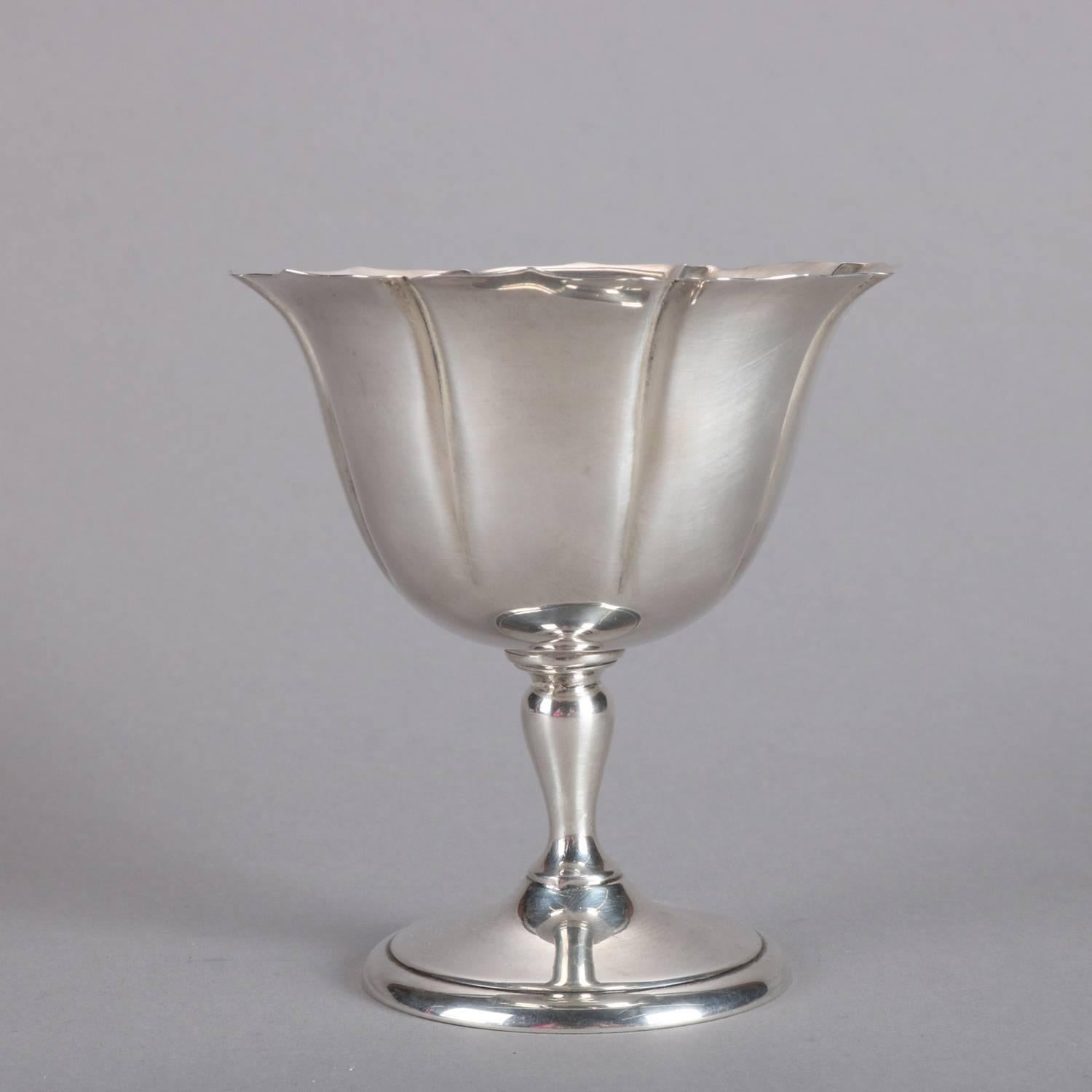 Set of Eight Sterling Silver Stemmed Dessert Cups, 20 toz, 20th Century 4