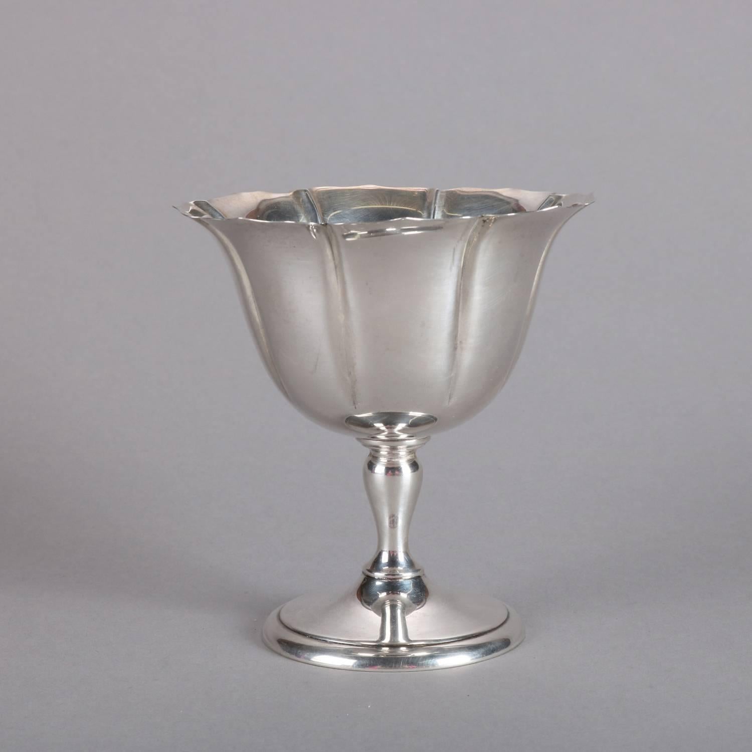 Set of Eight Sterling Silver Stemmed Dessert Cups, 20 toz, 20th Century 3