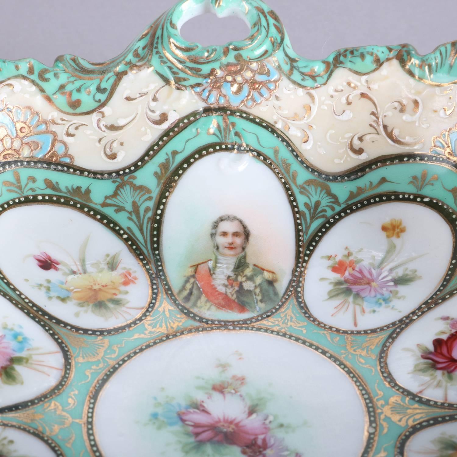 Hand-Painted and Gilt Sevres School Porcelain Portrait Cameo Bowl, 19th Century 1