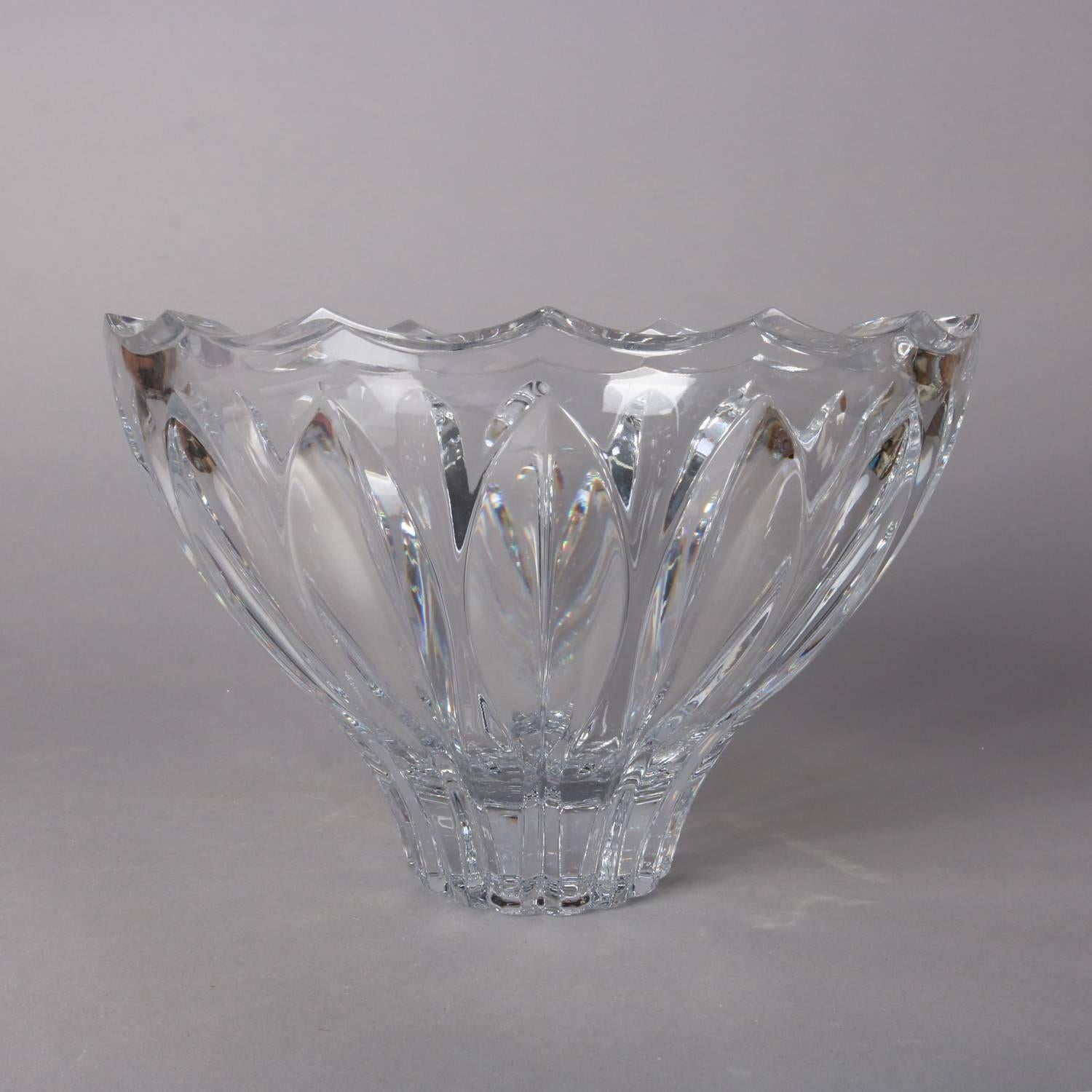 Contemporary Baccarat School Tulip Form Crystal Vase, 20th Century In Good Condition In Big Flats, NY