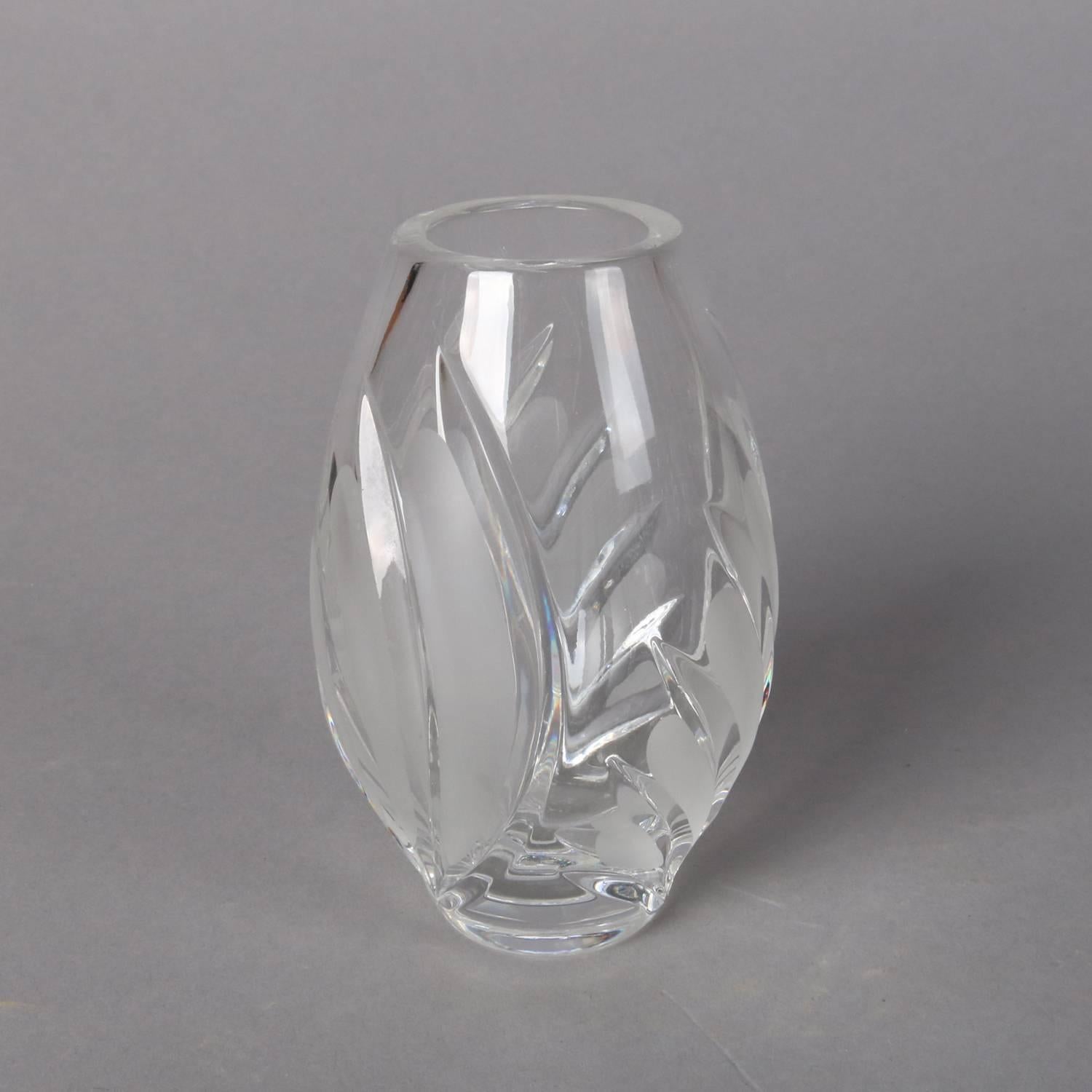 Irish Coventry Posy Cut Crystal Petite Vase, Waterford Marquis Collection In Good Condition For Sale In Big Flats, NY