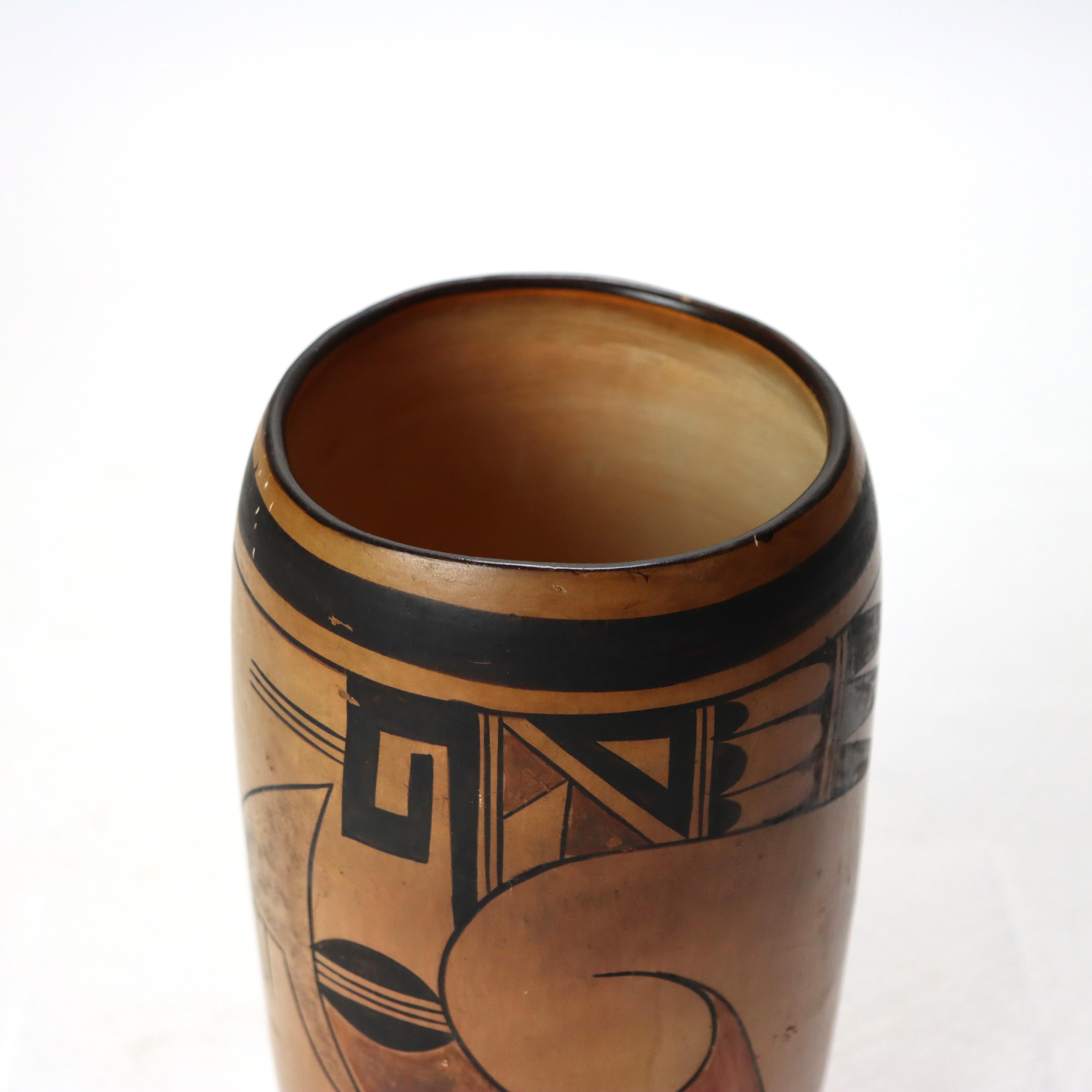 Vase ancien en poterie Hopi du Sud-Ouest signé C1920 Bon état - En vente à Big Flats, NY