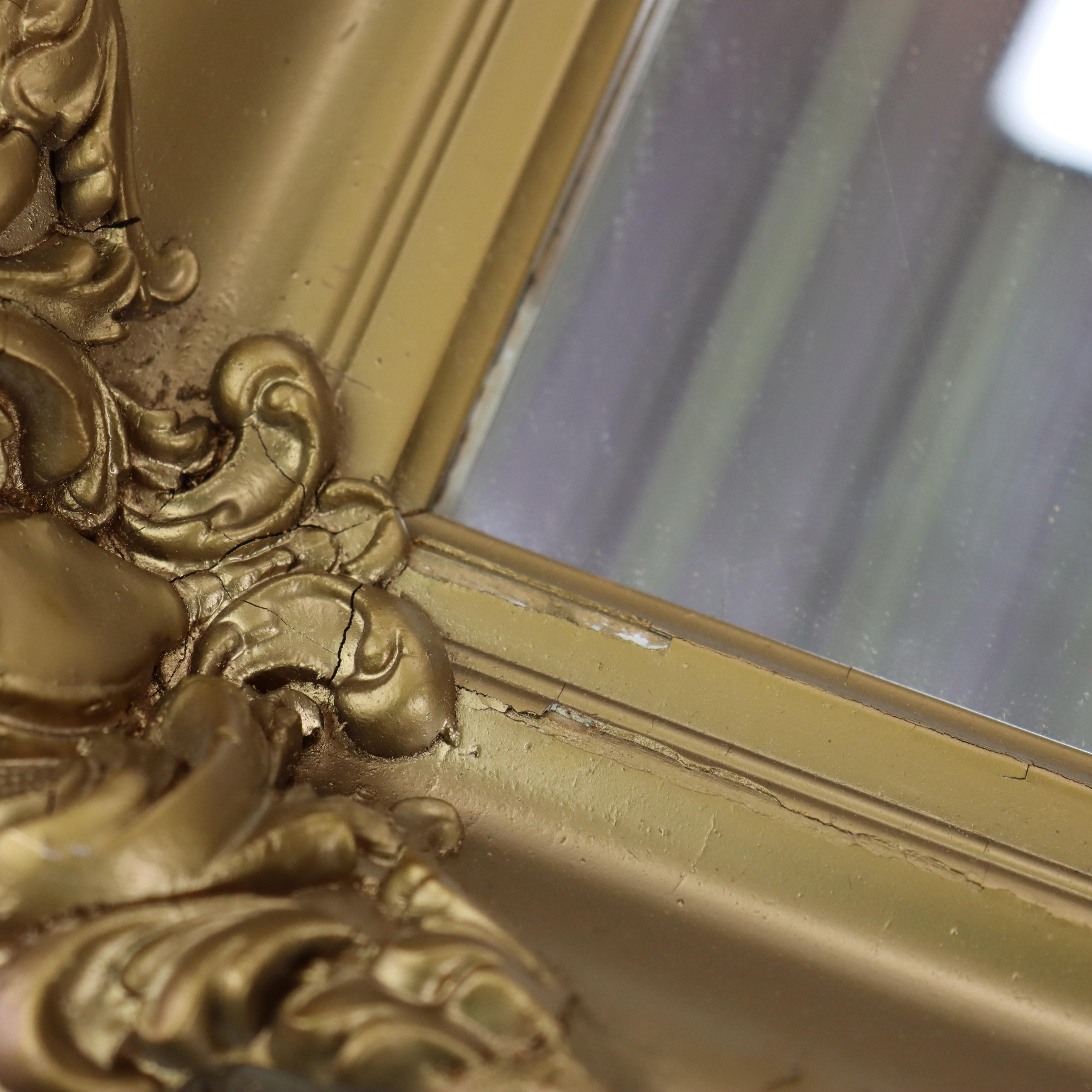 Antique Mirror Victorien dans un cadre en Wood Wood sculpté et doré C1890 en vente 4