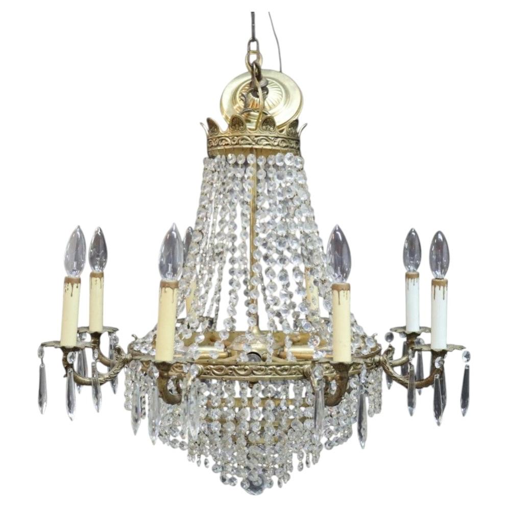 Kronleuchter im französischen Empire-Stil aus Kristall und vergoldeter Bronze, „Crystal Basket“, mit 8 Lichtern