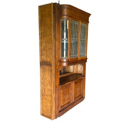 Bar à dos en chêne de style Art nouveau avec vitrage biseauté au plomb, vers 1910