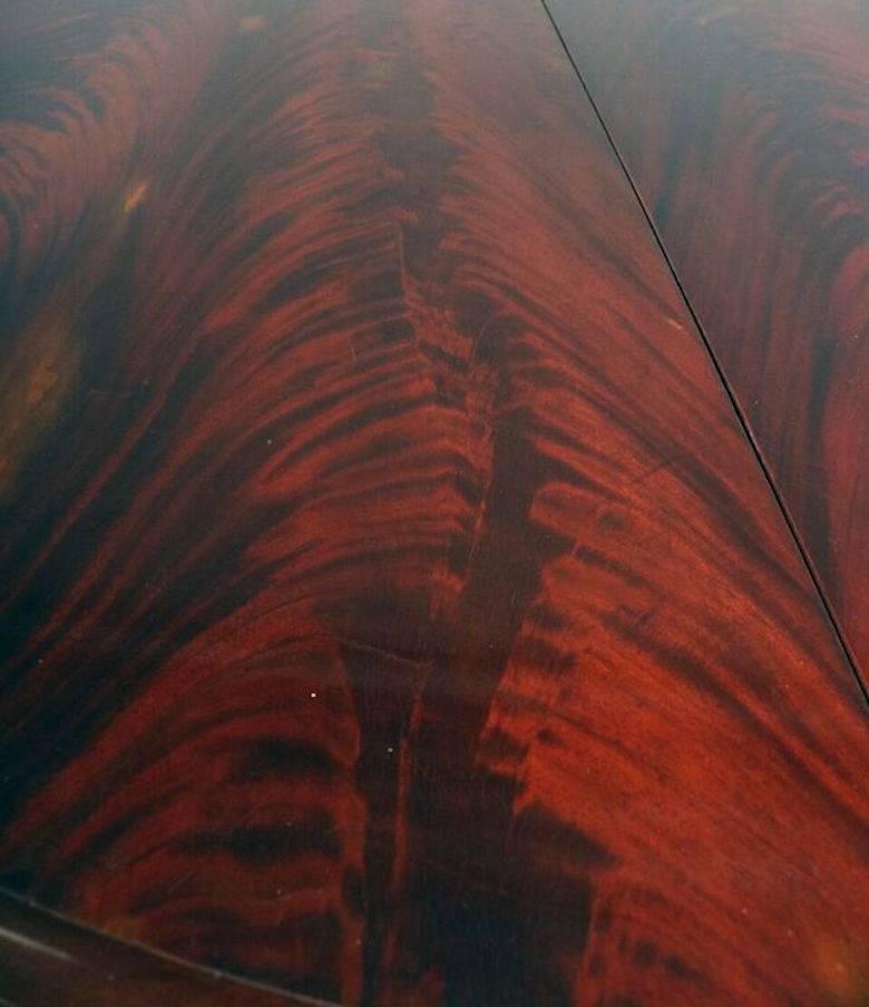 red mahogany dining table