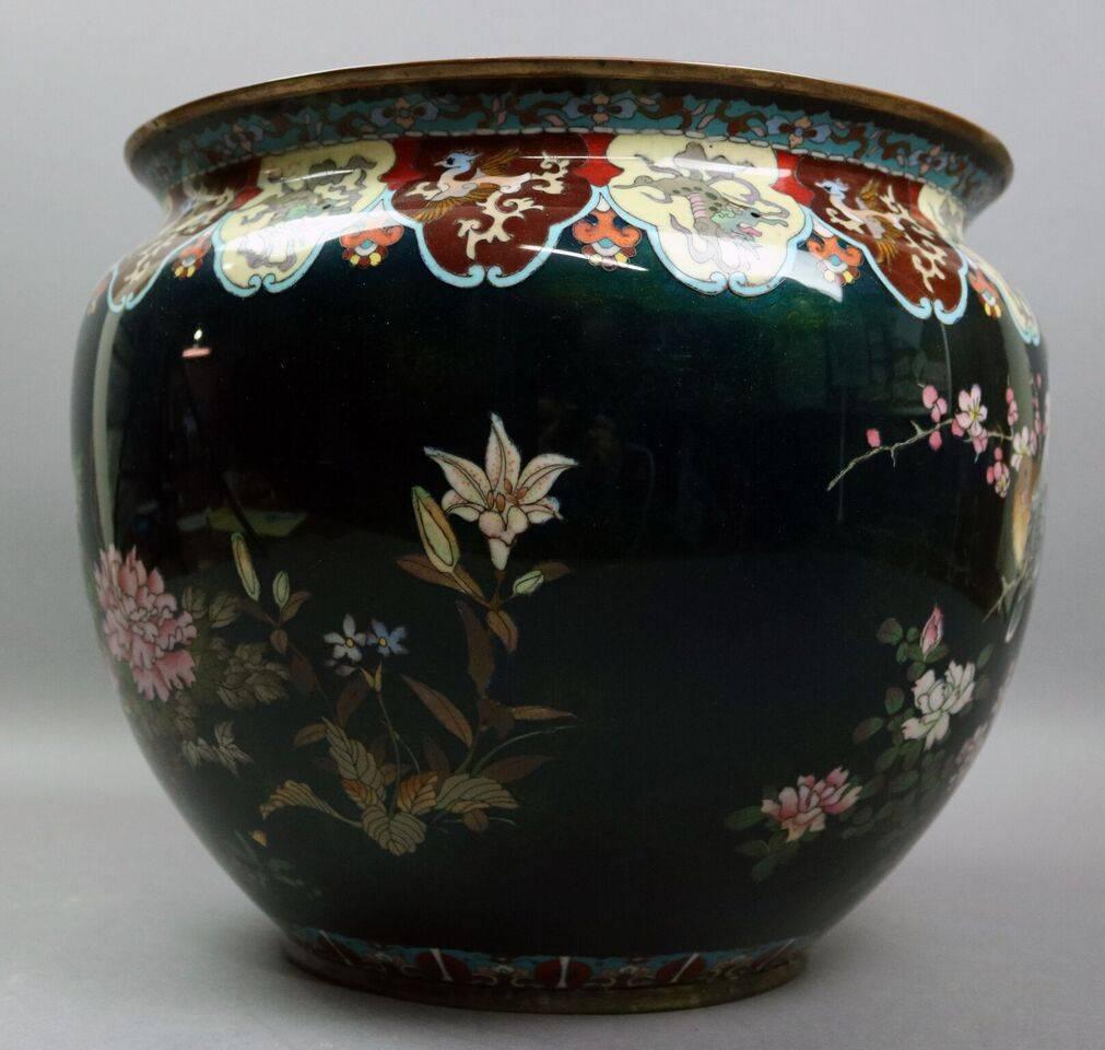 Oversized Japanese Cloisonne Jardiniere, Meiji Period, Late 19th Century In Good Condition In Big Flats, NY