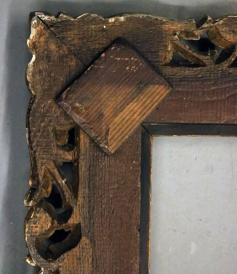 Large Antique Italian Finely Carved Reticulated Gold Gilt Frame, circa 1850 In Good Condition In Big Flats, NY