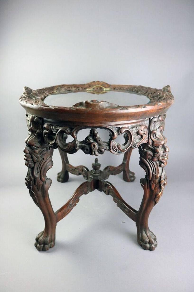 Antique Carved and Inlaid Figural Tea Table with Lion, Cherubs, Paw Feet In Good Condition In Big Flats, NY