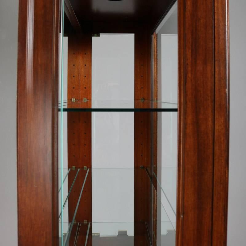 Pair of Carved Mahogany Lighted Mirror Back Curio Cabinets, 20th Century 5