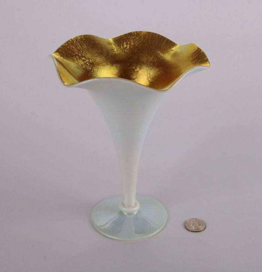 American Antique & Fine Steuben Gold Aurene over Calcite Ruffled Rim Fluted Trumpet Vase