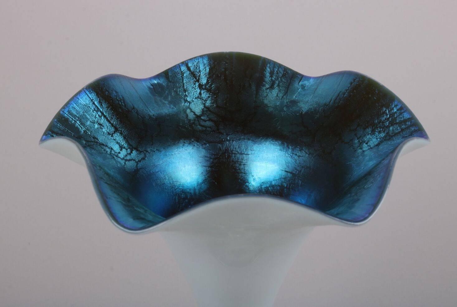 20th Century Antique & Fine Steuben Blue Aurene over Calcite Ruffled Rim Fluted Trumpet Vase