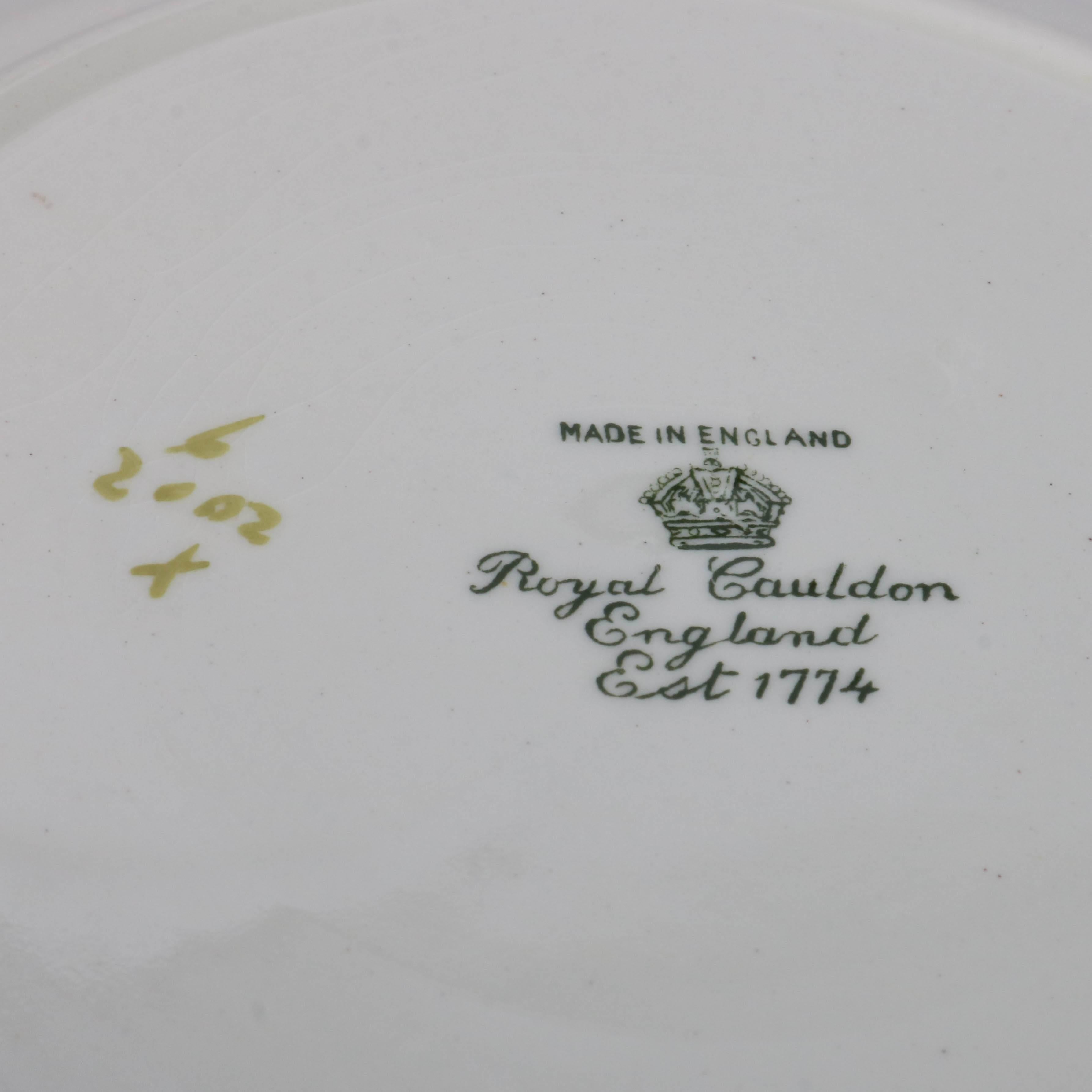 Set of 12 English Royal Cauldron Porcelain Dinner Plates, Floral and Gilt In Good Condition In Big Flats, NY