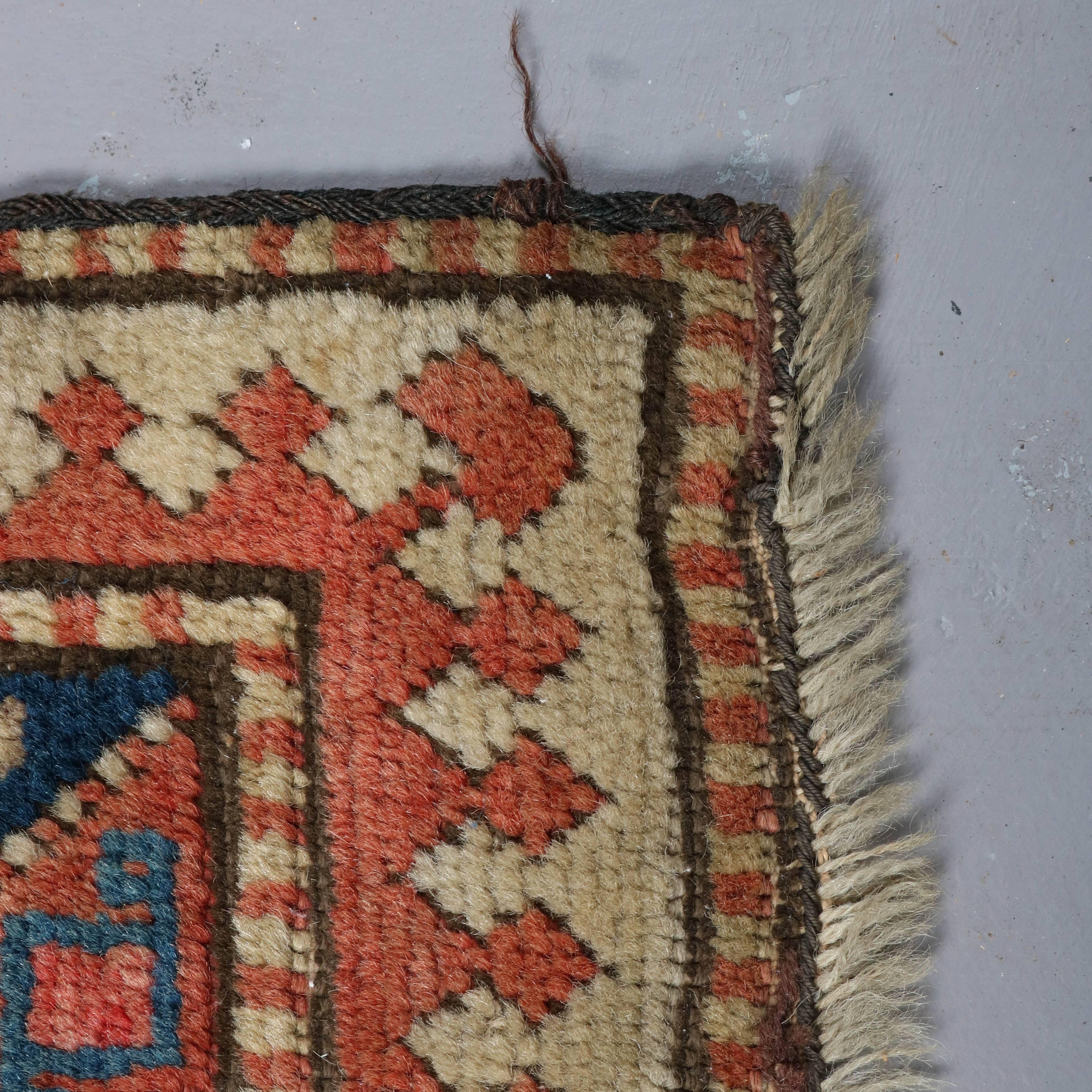 Antique Persian Caucasian Gendje Oriental Mat In Good Condition In Big Flats, NY