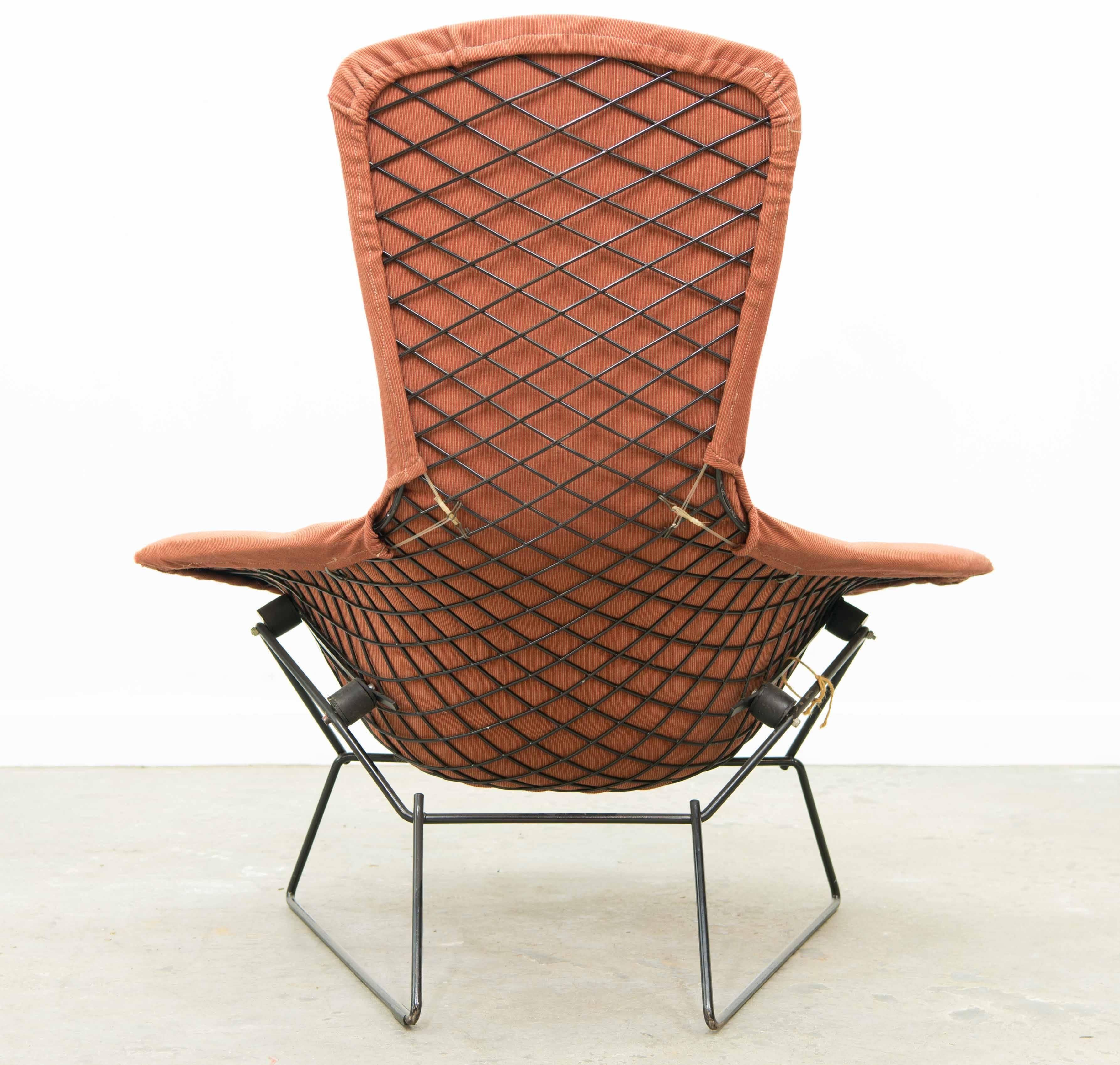 Harry Bertoia for Knoll International, Bird Chair with Ottoman In Excellent Condition In Wingene, BE