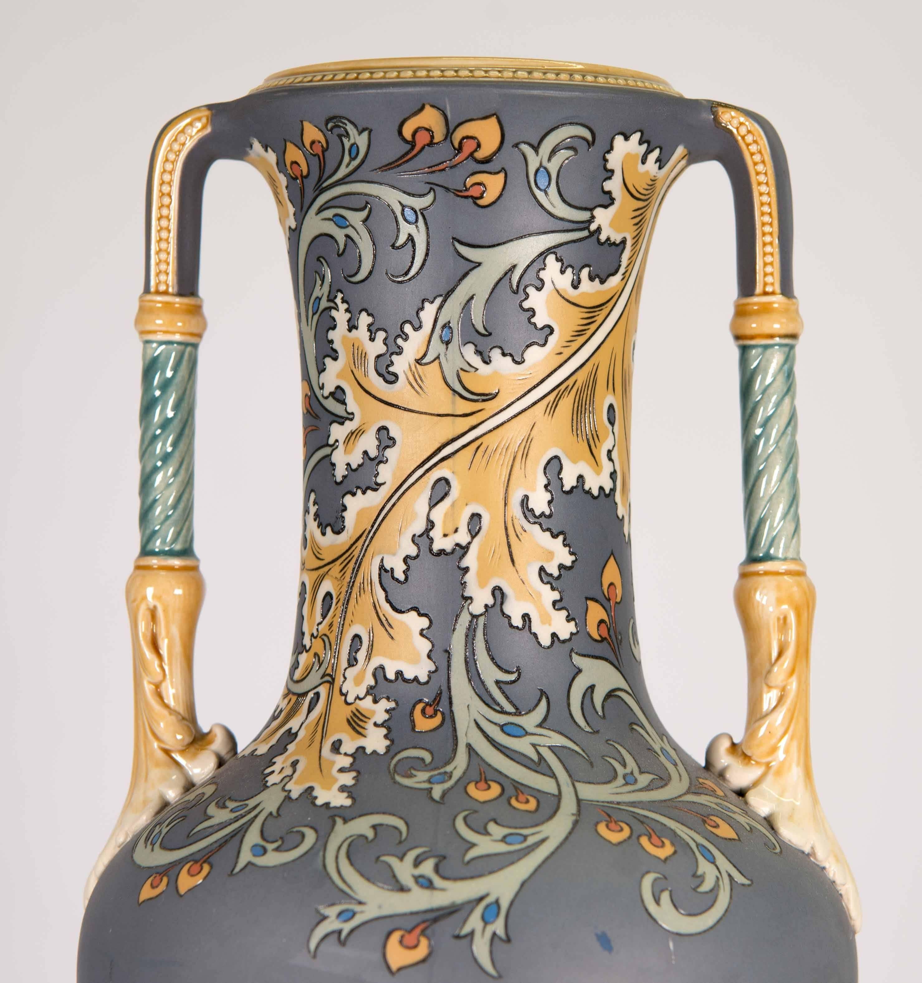 Beautiful floral decor in Art Nouveau style on a matte grey base. Desgined and made by Mettlach around 1900. Signed Mettlach on base and 2414.
Large size.
Mint condition.