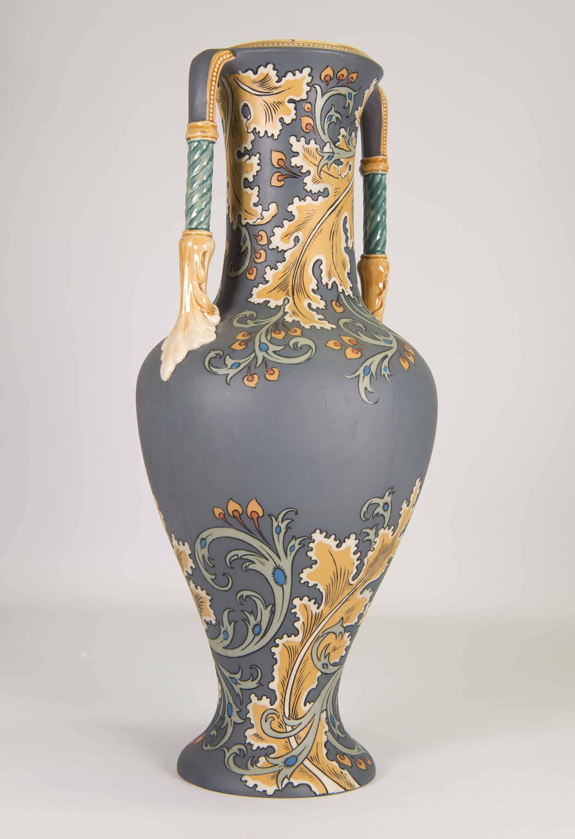 Mettlach Art Nouveau Vase with Floral Decor, circa 1900 In Excellent Condition In Wingene, BE