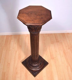Antique French Corinthian Display Pedestal/Plant Stand or Pillar/Column in Oak