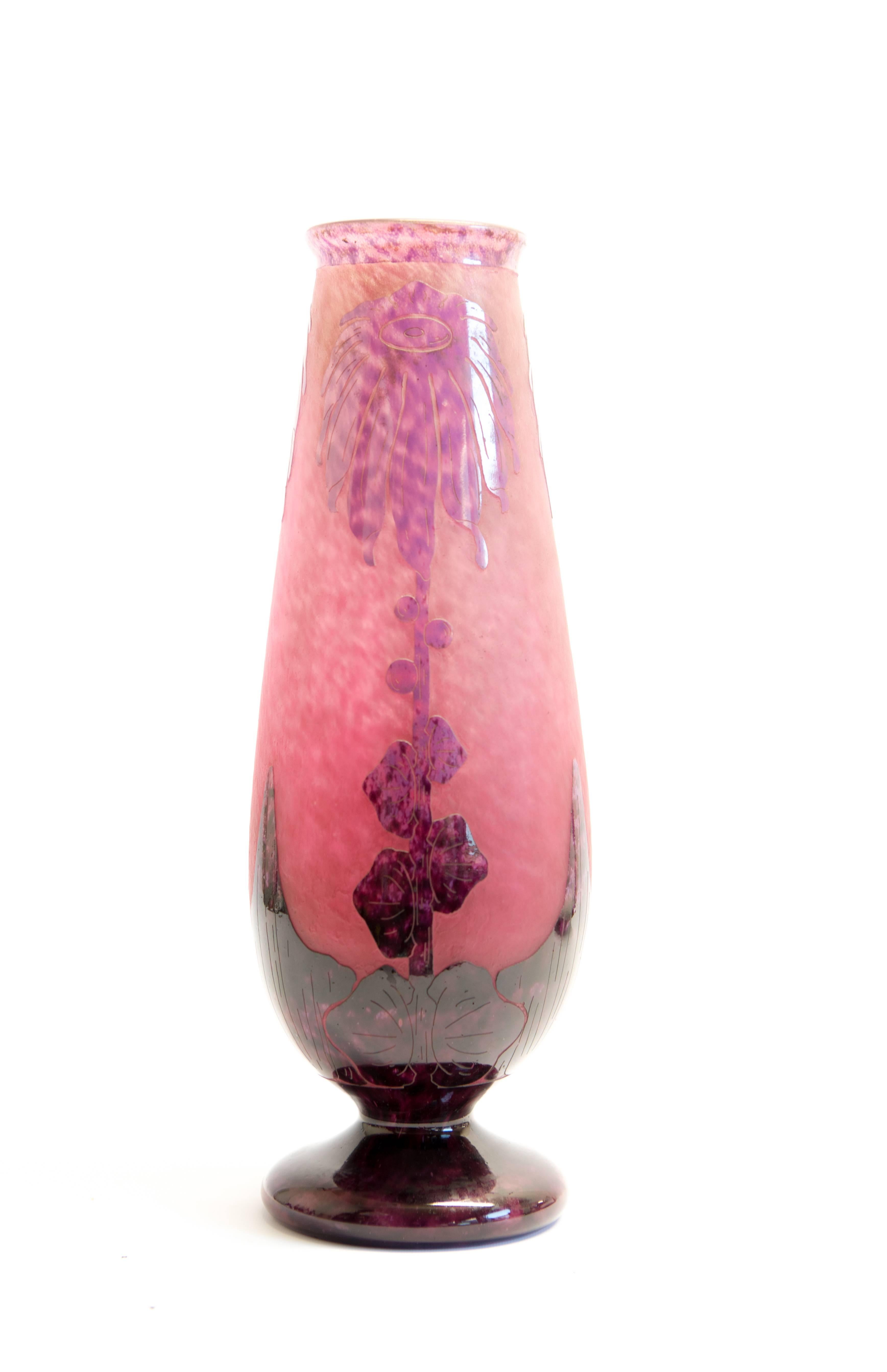 Verre Franc¸ais vase in purple hue. 

Made circa 1900 and signed 'Le Verre Franc¸ais'.
 