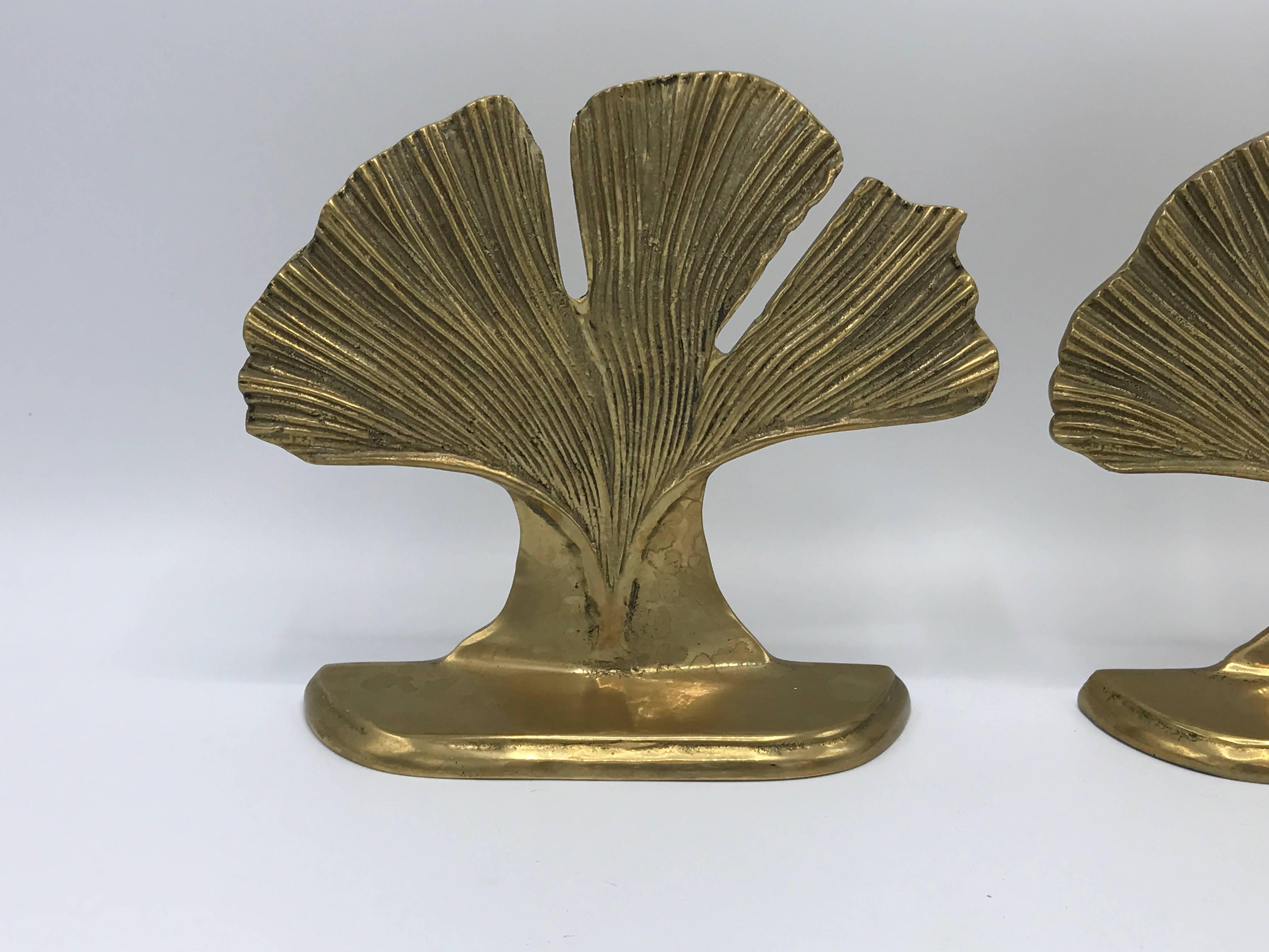 Offered is a gorgeous, pair of 1960s ginkgo leaf bookends. Solid brass.