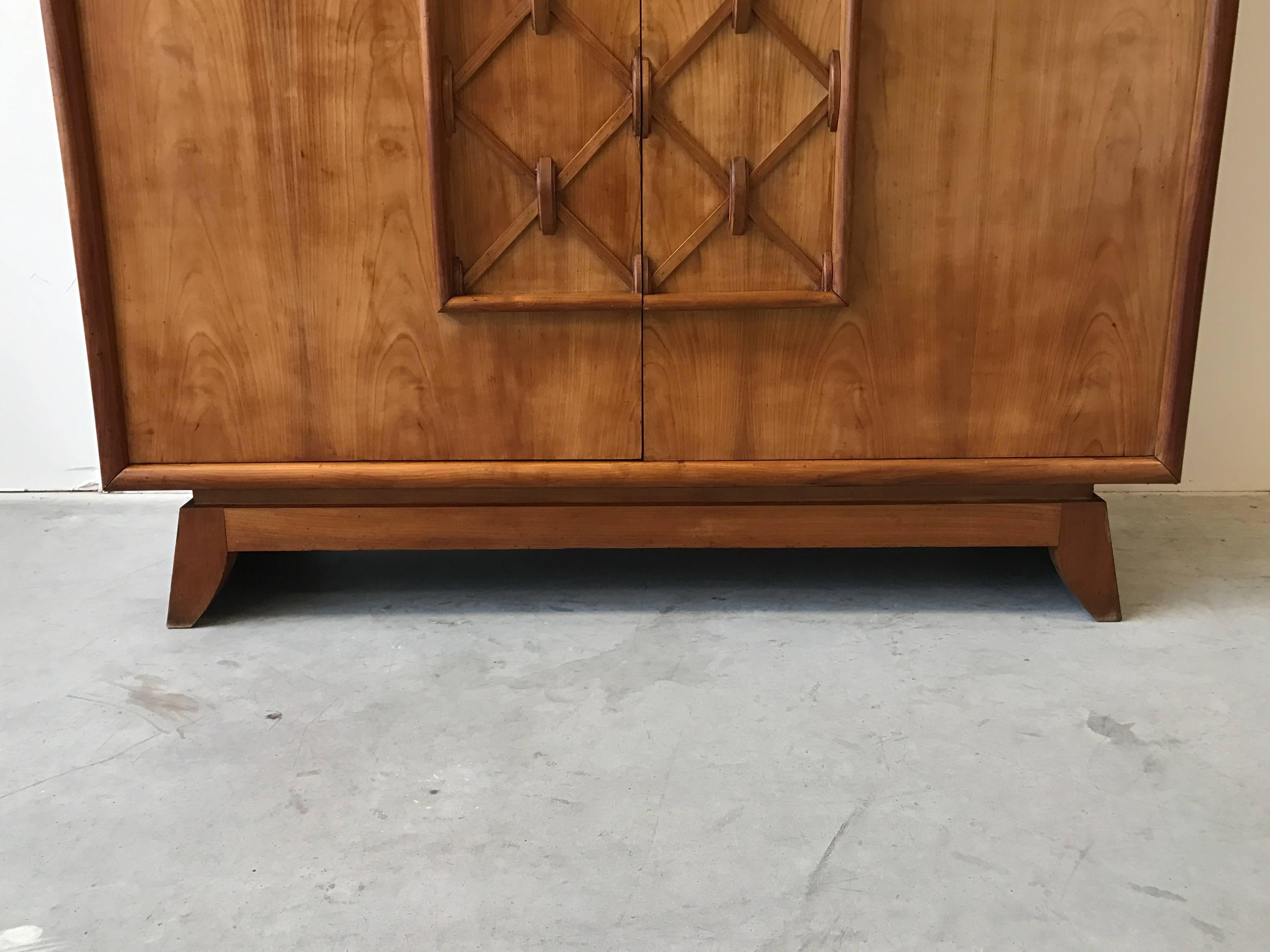 Hand-Crafted 1930s Jean Royere-Style Maple Lattice Linen Press