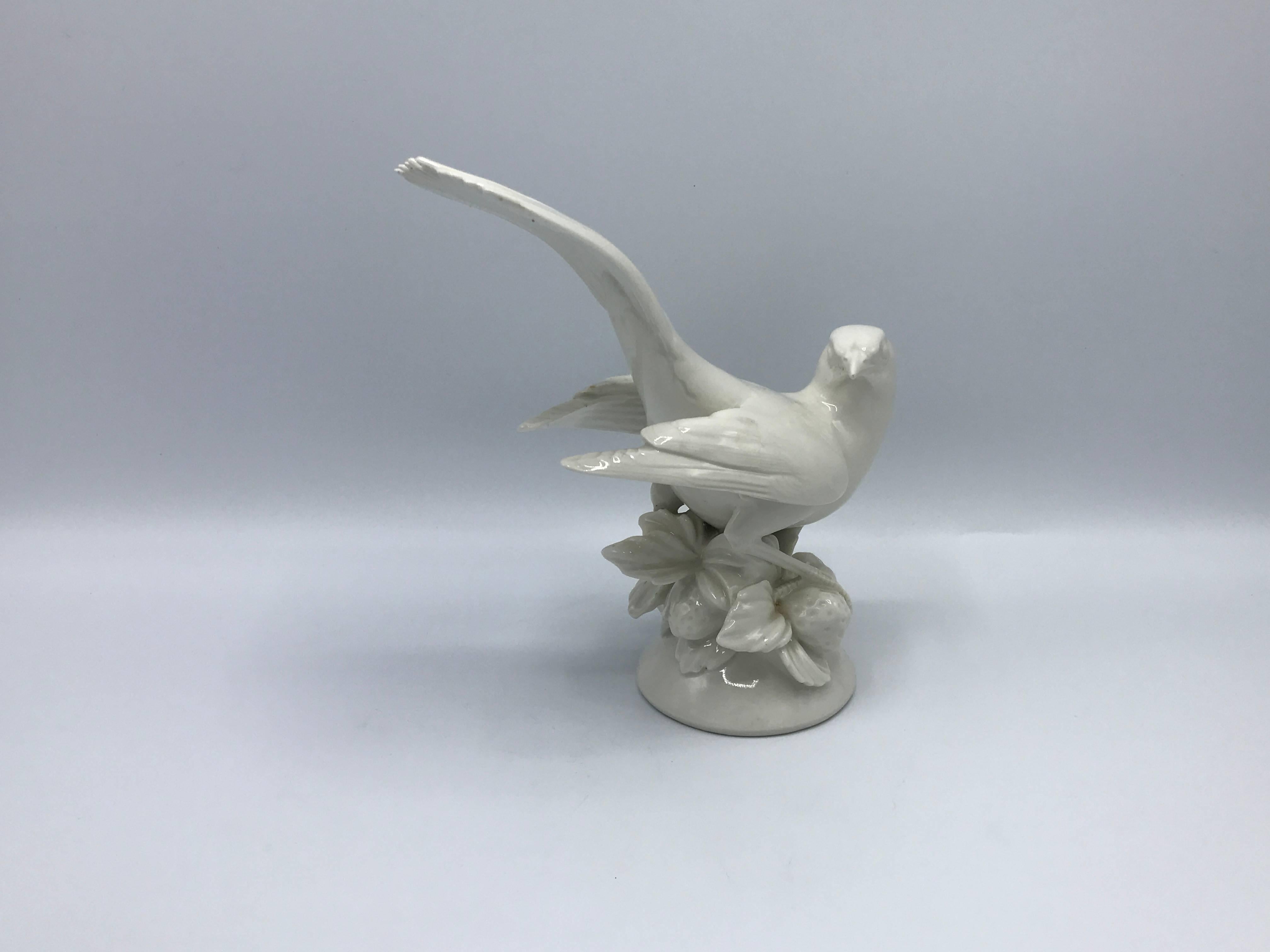 Chinoiserie Blanc de Chine Bird Statue