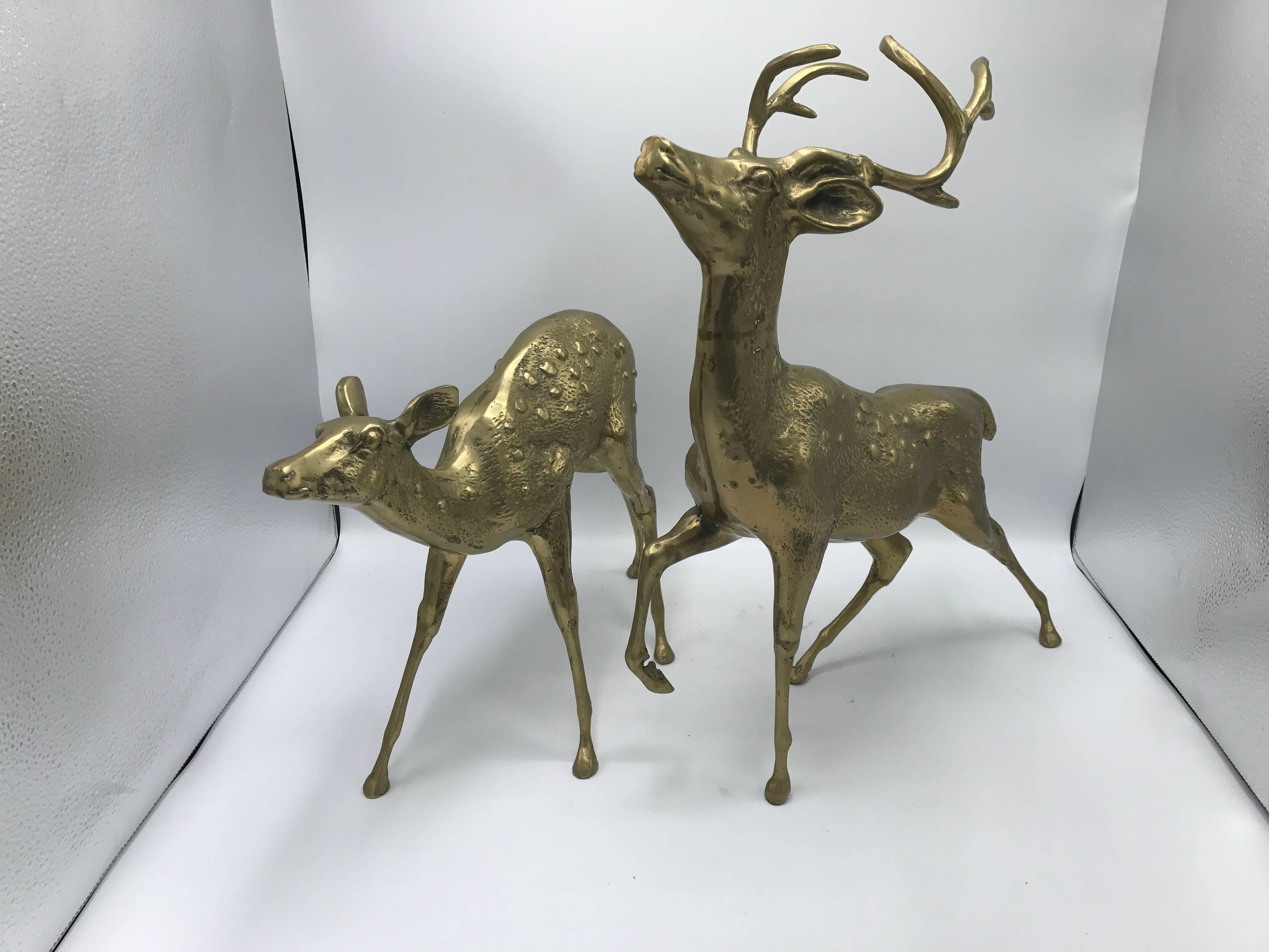 Offered is a gorgeous and substantial, pair of 1960s brass deer buck and doe sculptures. Extremely heavy.

Measures: Buck 18