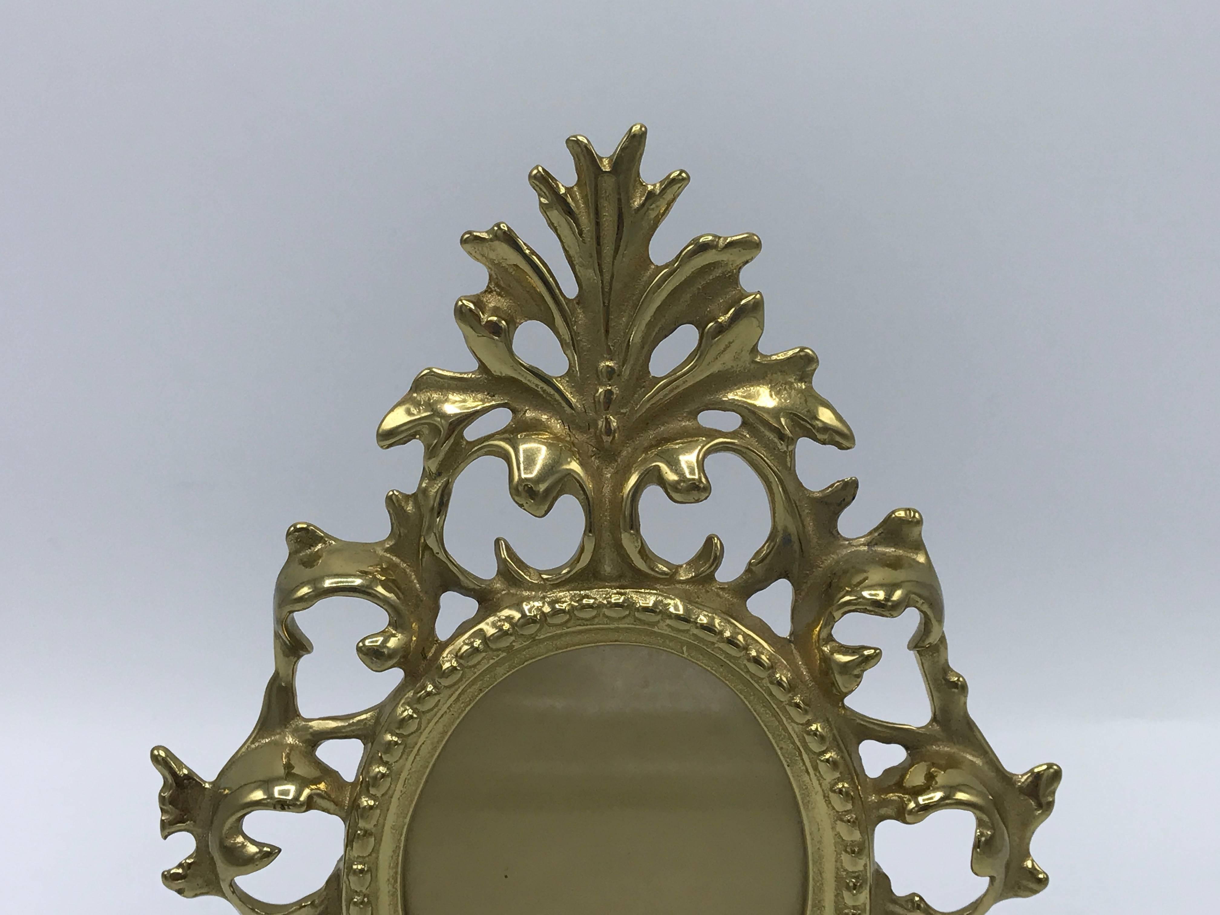 Offered is a gorgeous, new with tag, 1980s Virginia metal crafters Rococo style picture frame.