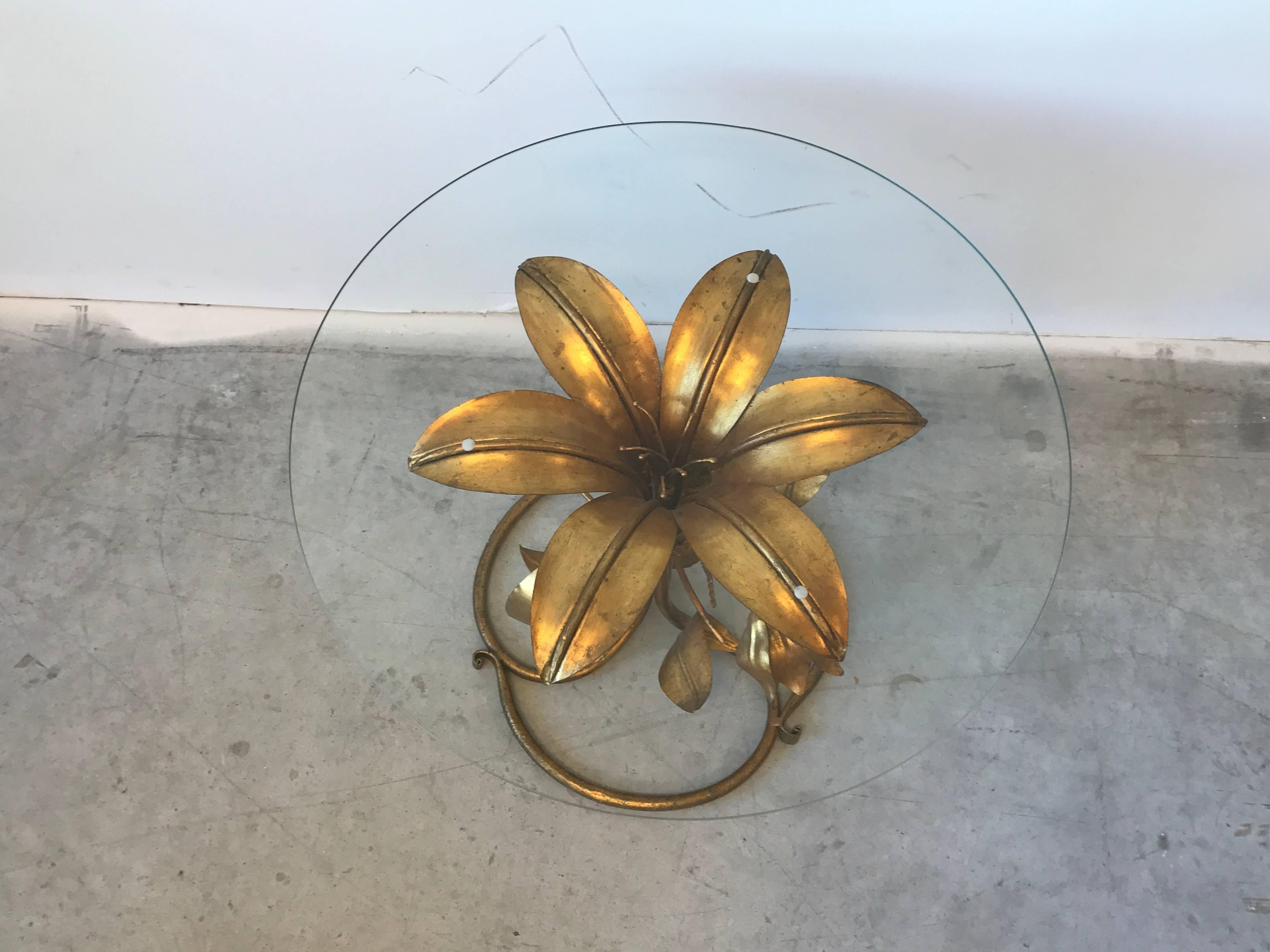 1950s Italian Arthur Court Style Gilded Lily Table In Excellent Condition In Richmond, VA