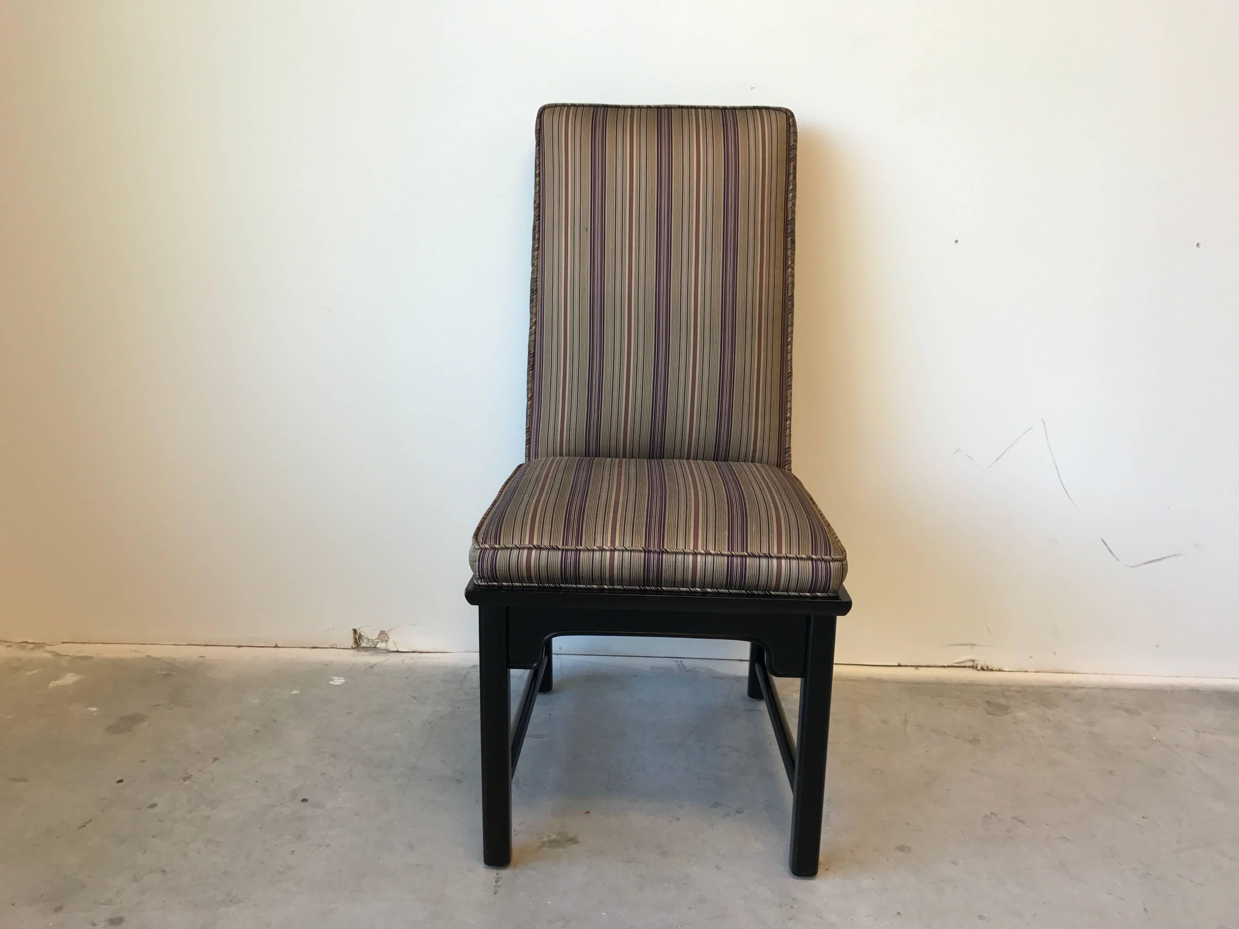 Offered is a gorgeous, set of four, 1980s century Furniture Ming style armless dining side chairs. Black/ebony bases. The frames are in excellent condition. Needs new upholstery, foam is in great condition. Perfect touch of Asian-modern.