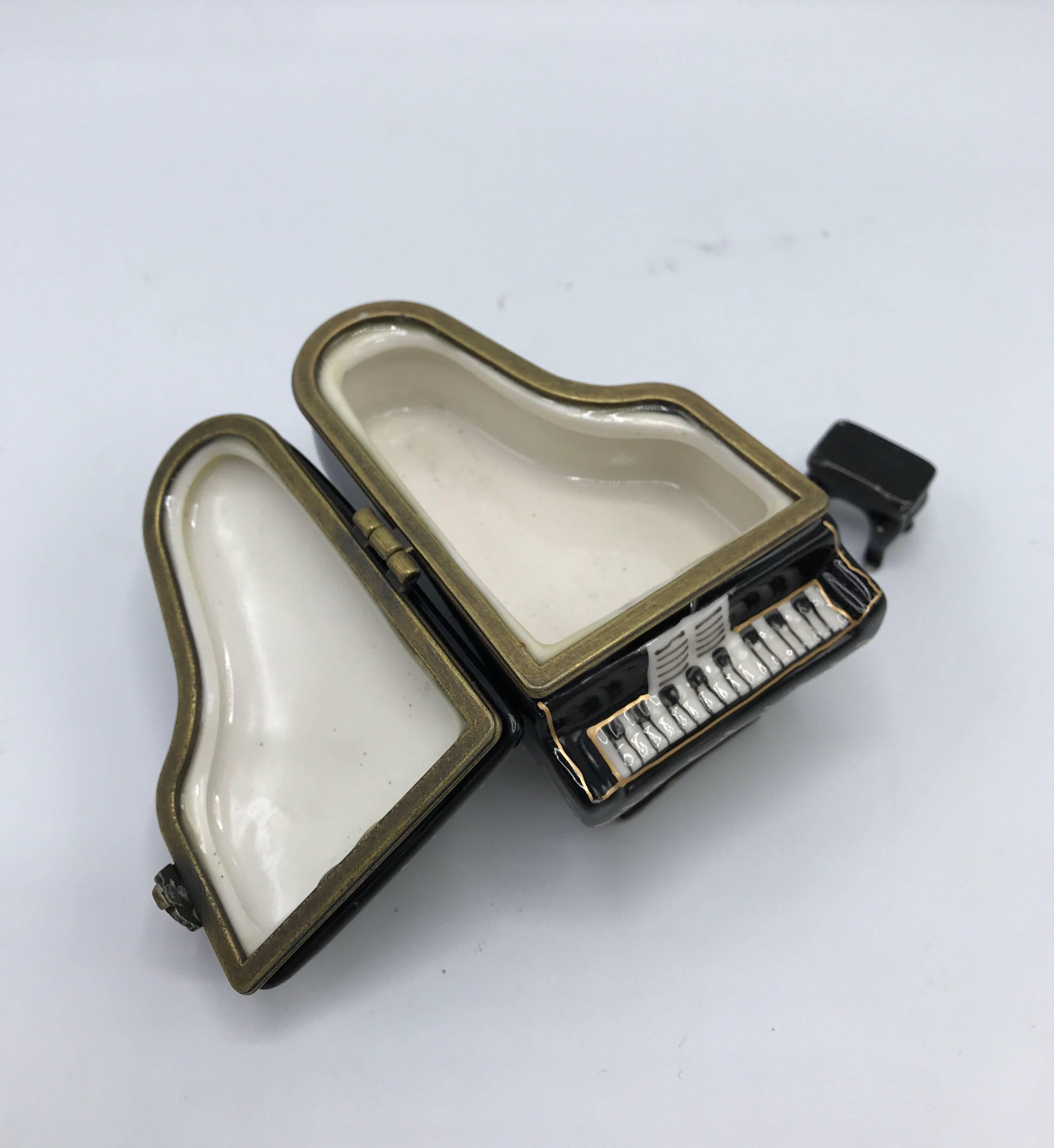 Hand-Painted 1960s French Limoges Style Black and Gold Grand Piano Trinket Box