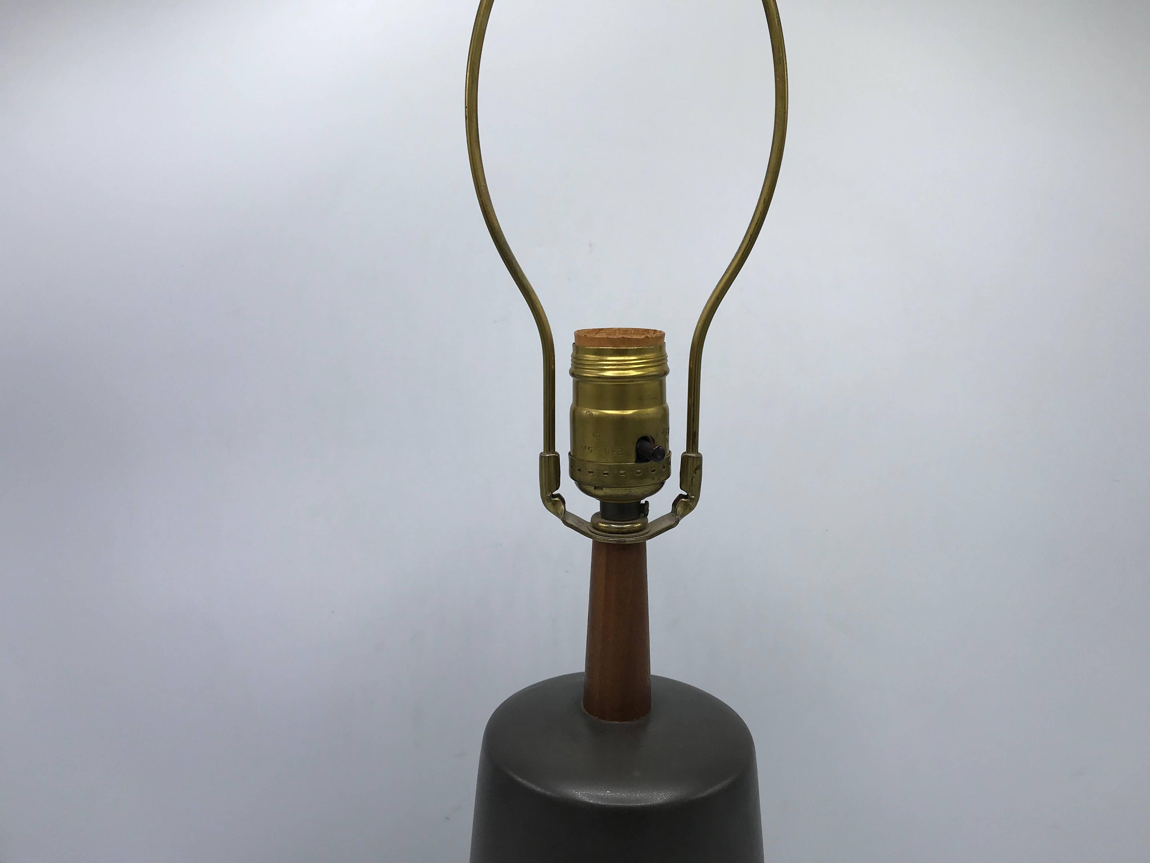 Mid-Century Modern 1960s Martz Ceramic Lamp with Original Teak Finial
