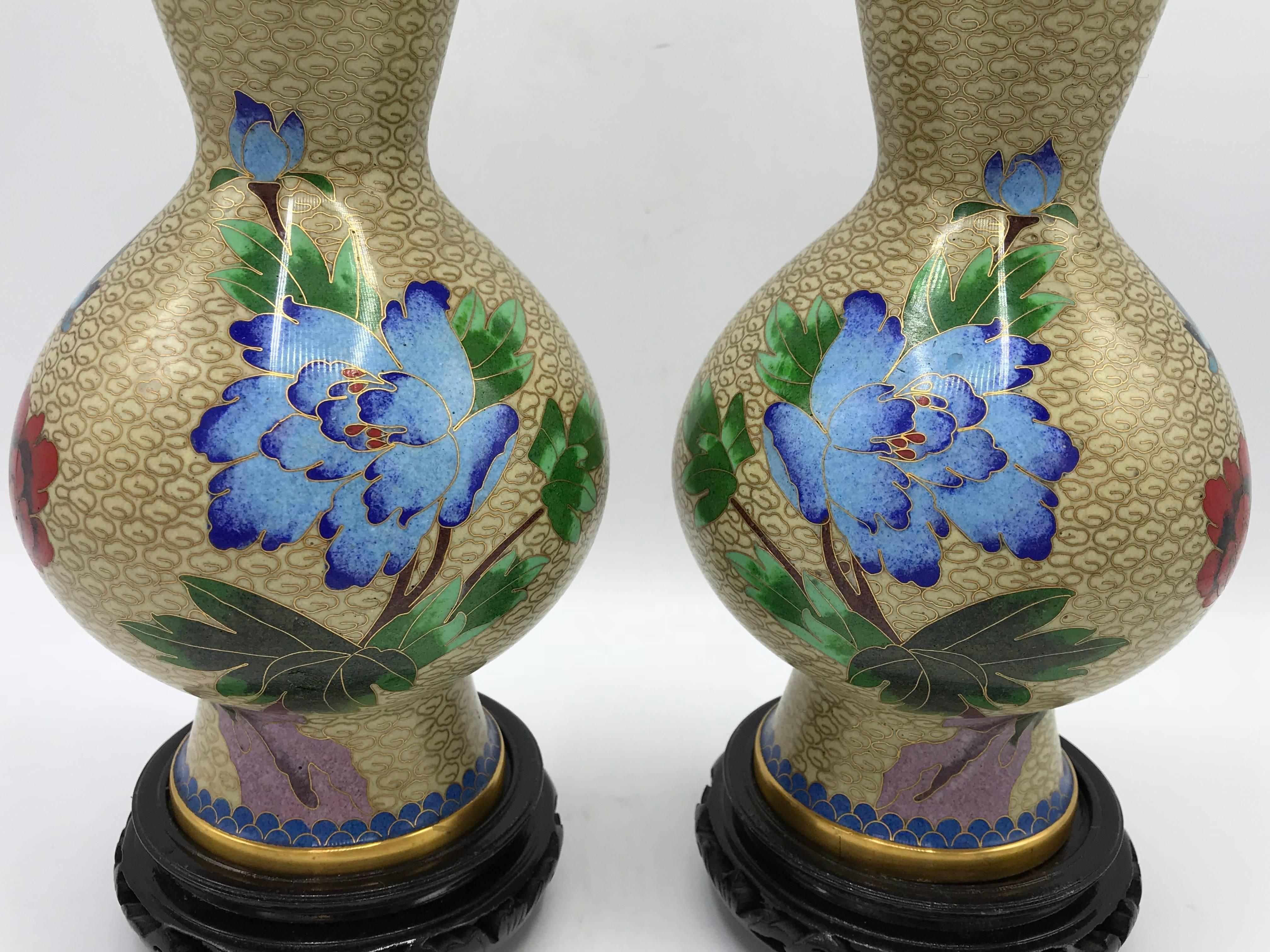 Chinoiserie 1960s Cloisonné Polychrome Floral Motif Vase on Stand, Pair For Sale