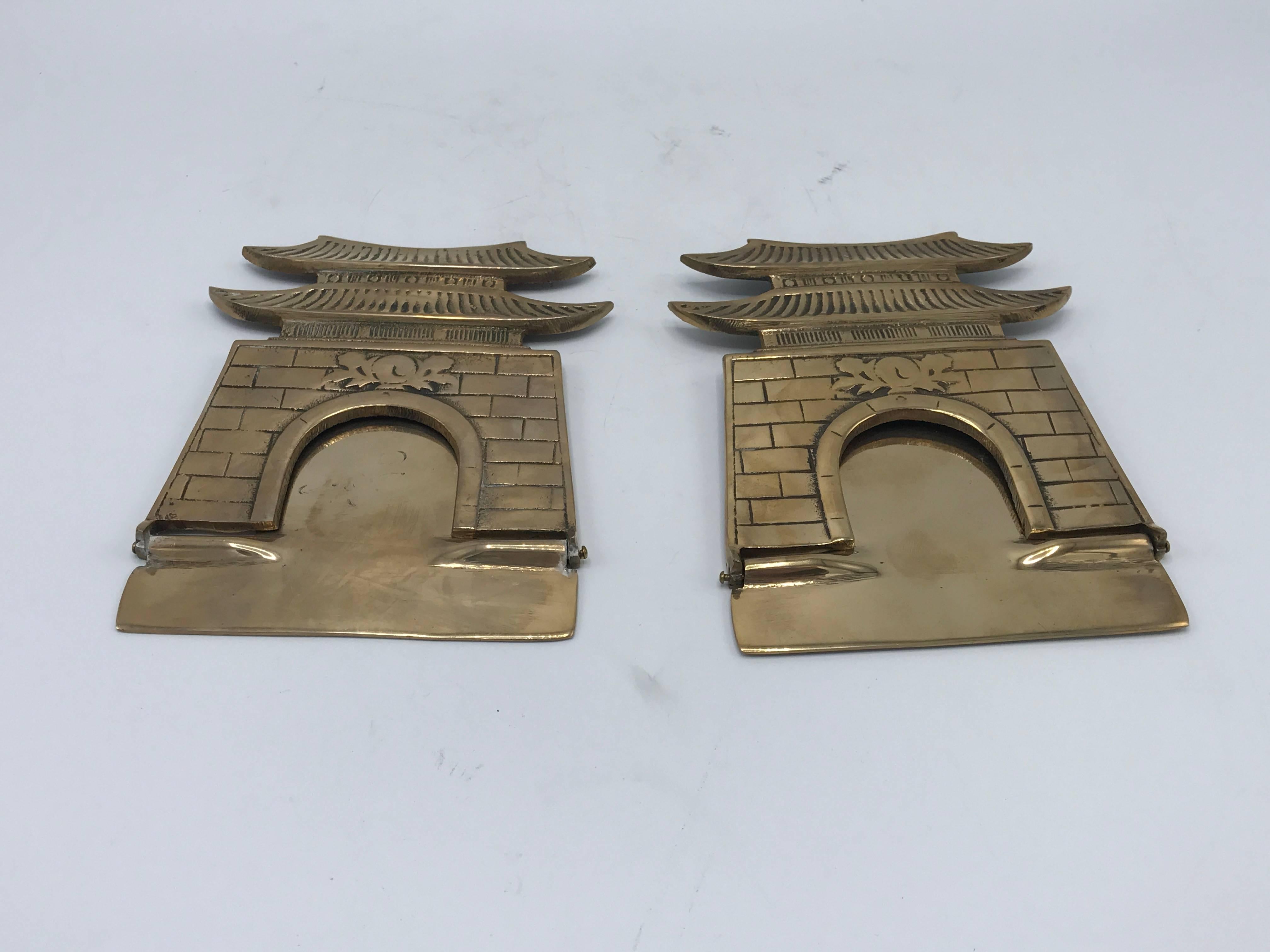 1970s Brass Pagoda Bookends, Pair 1