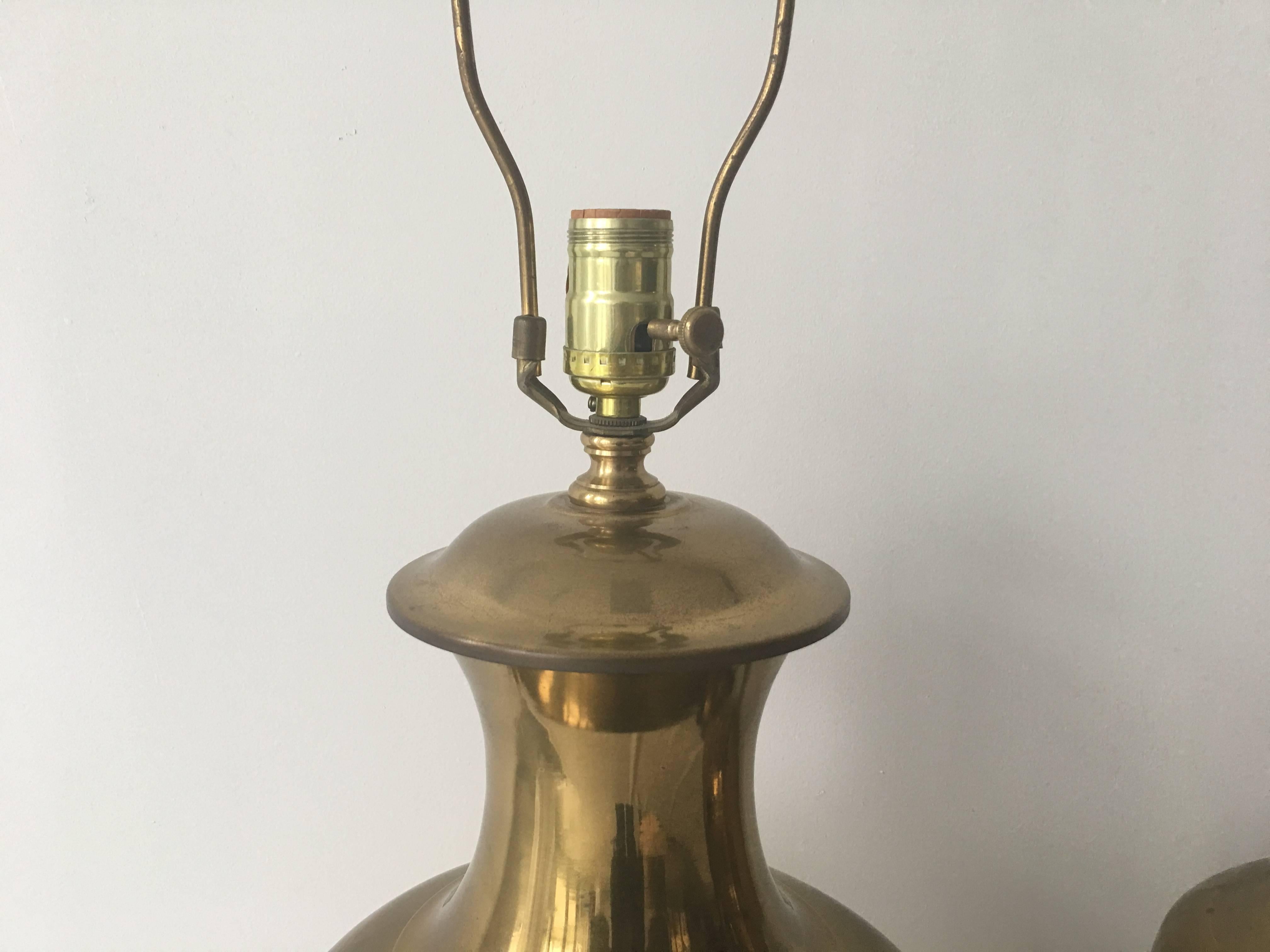 Large Brass Asian Urn Lamps with Foo Dog Accents, Pair In Good Condition In Richmond, VA