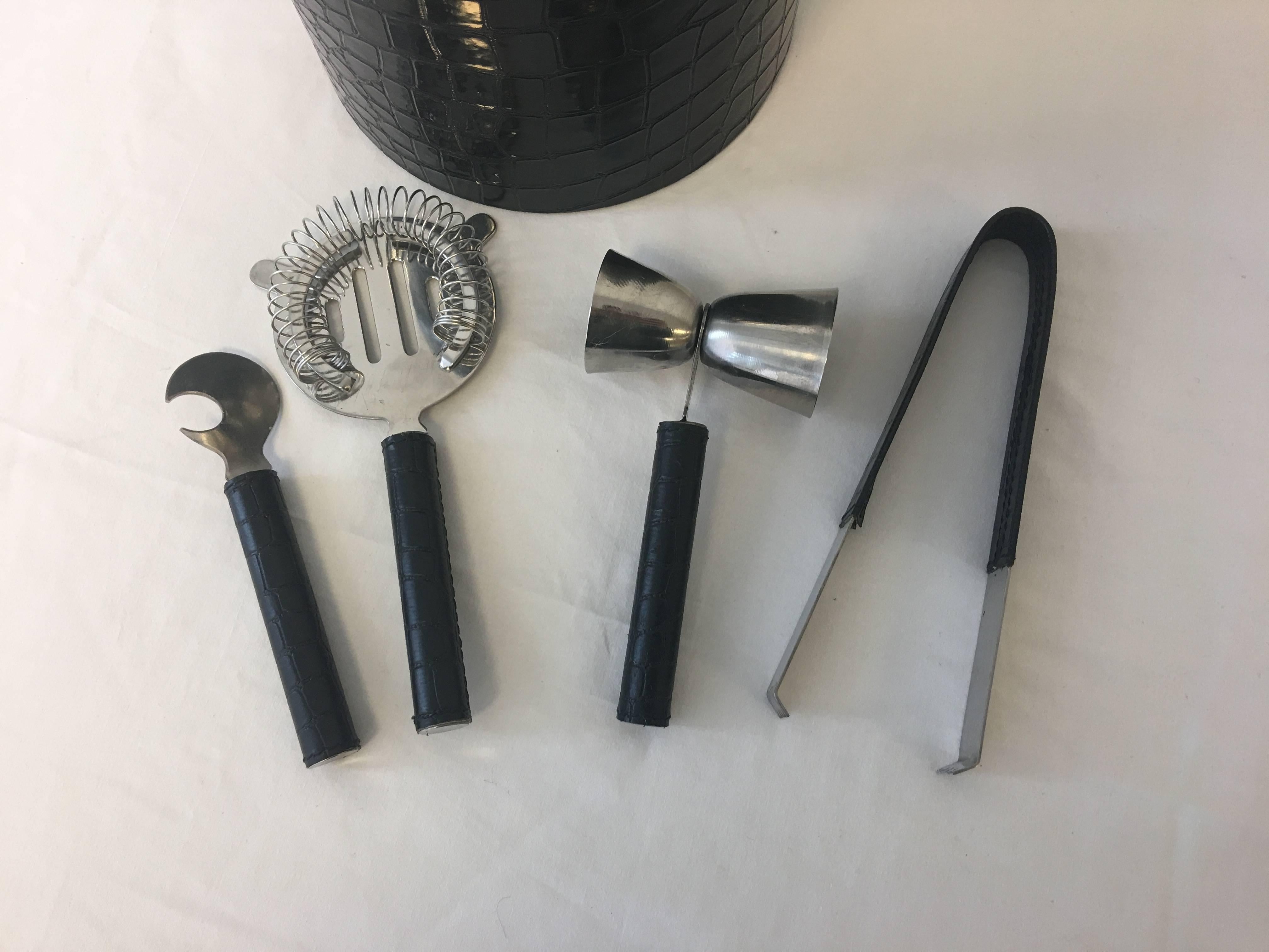 20th Century 1960s Mid-Century Modern Chrome and Black Faux Alligator Five-Piece Bar Set