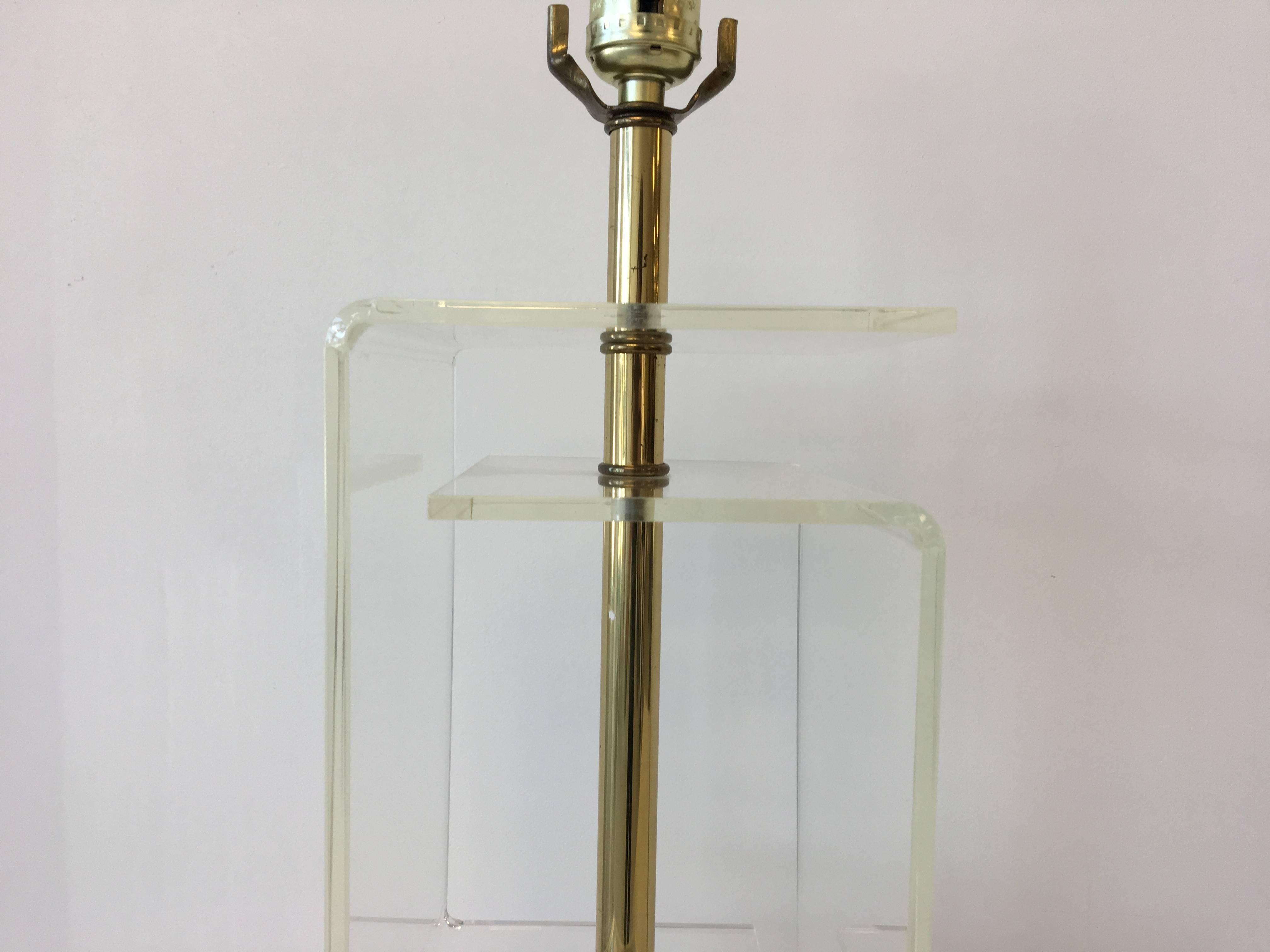 1960s Mid-Century Modern Lucite and Brass Table Lamp with Greek Key Silhouette 1