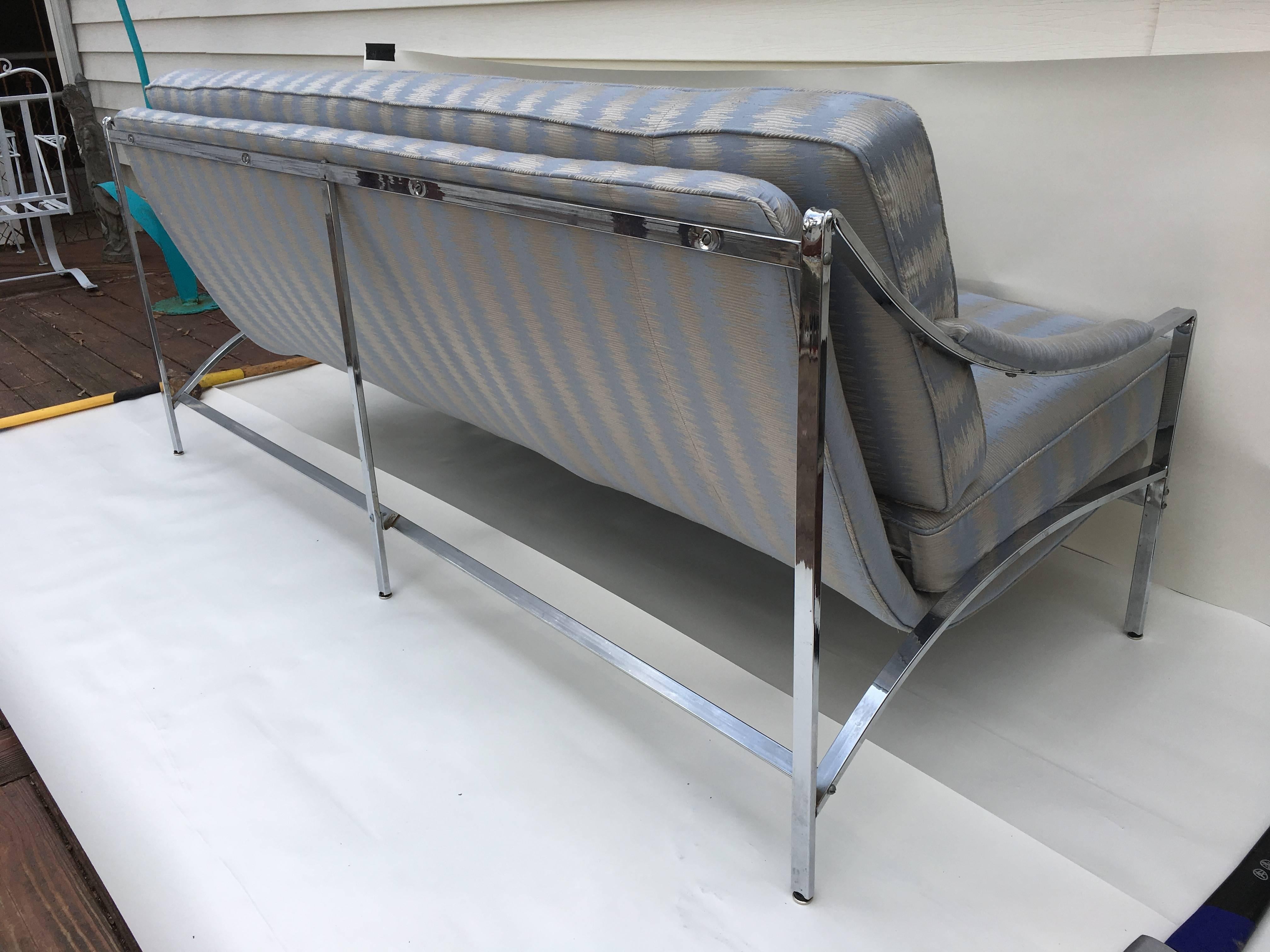 1970s Milo Baughman Style Floating Chrome Sofa in Ice Blue and Silver Fabric In Excellent Condition In Richmond, VA