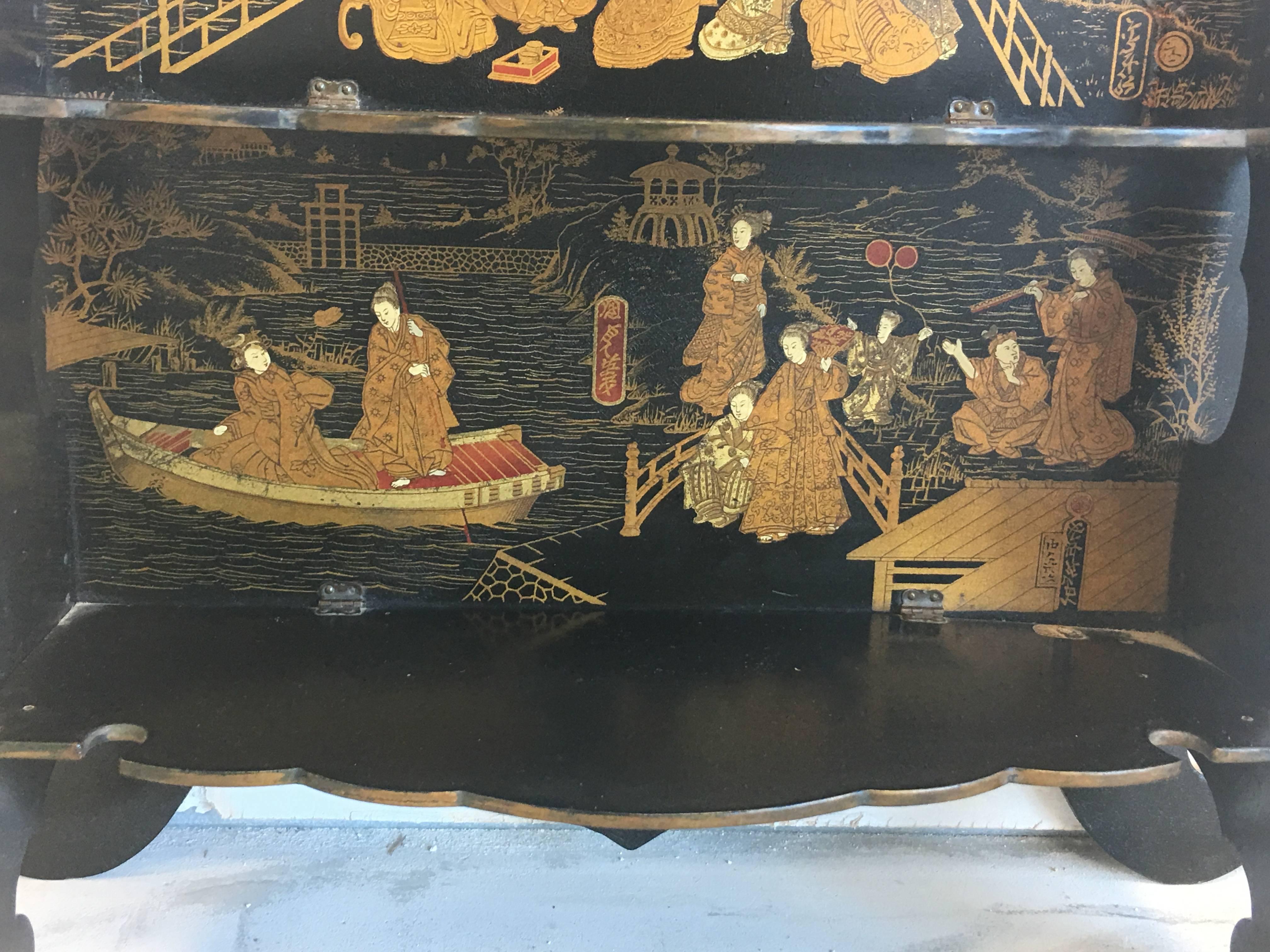 Chinese Export 19th Century Asian Lacquered and Gilt Wall Shelf with an Ornate Pagoda Motif