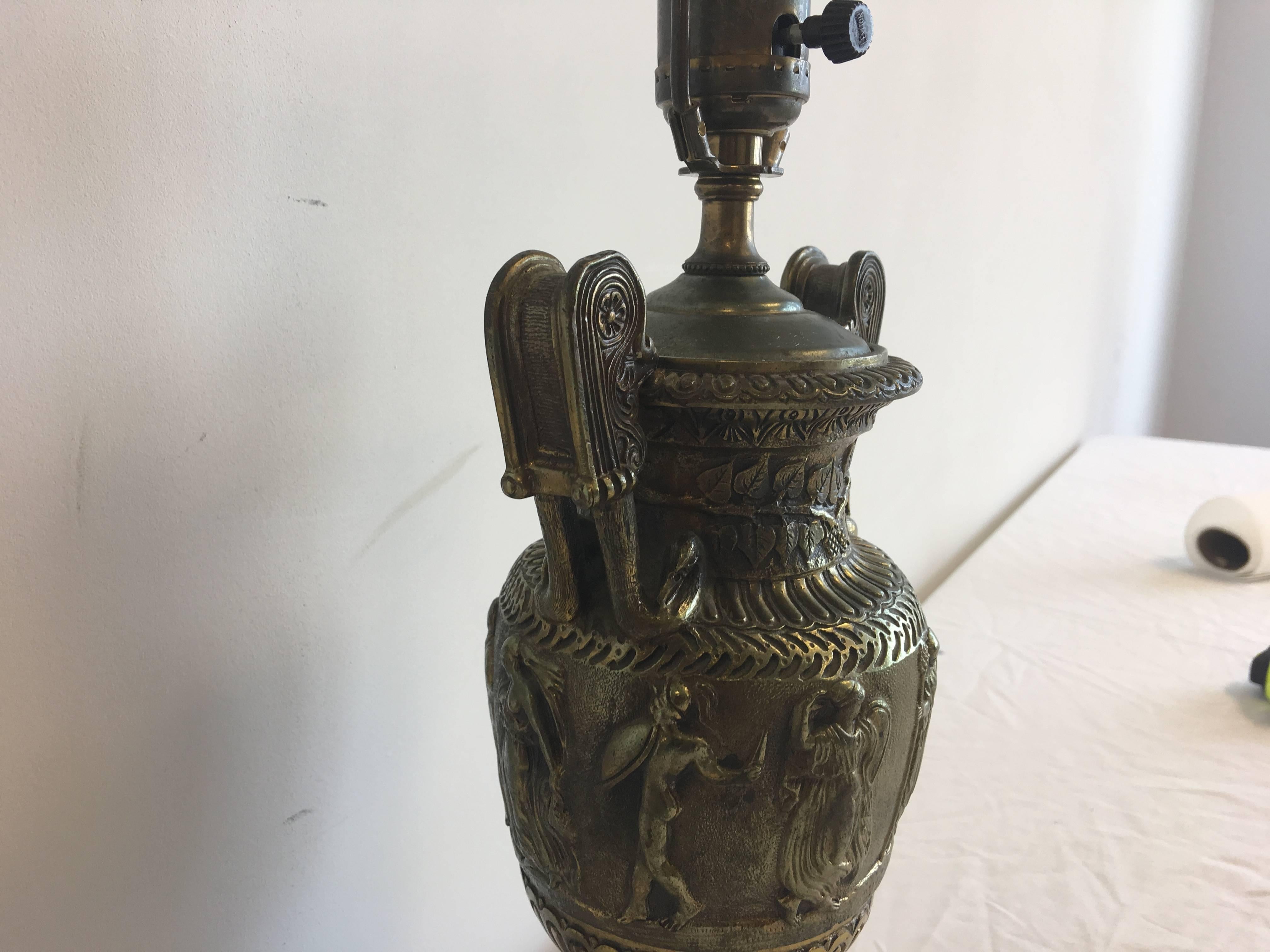 1930s Louis XV Style Solid Bronze Urn Lamp with Figurative Detailing 6
