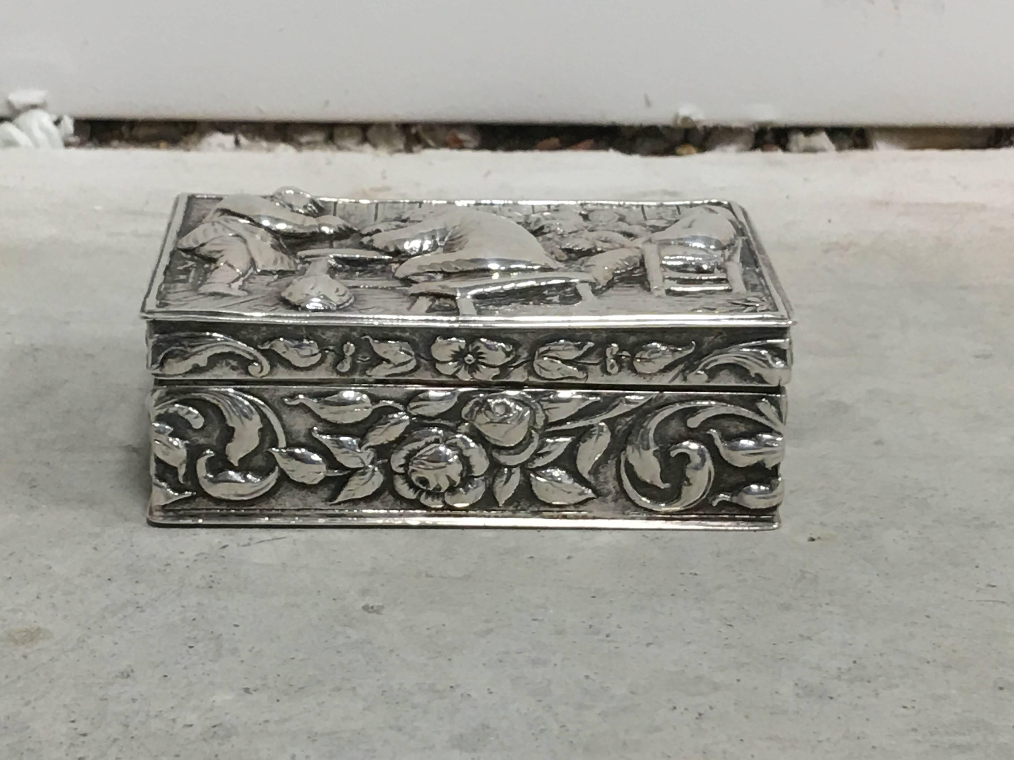 Victorian 19th Century English Silver Snuff Box