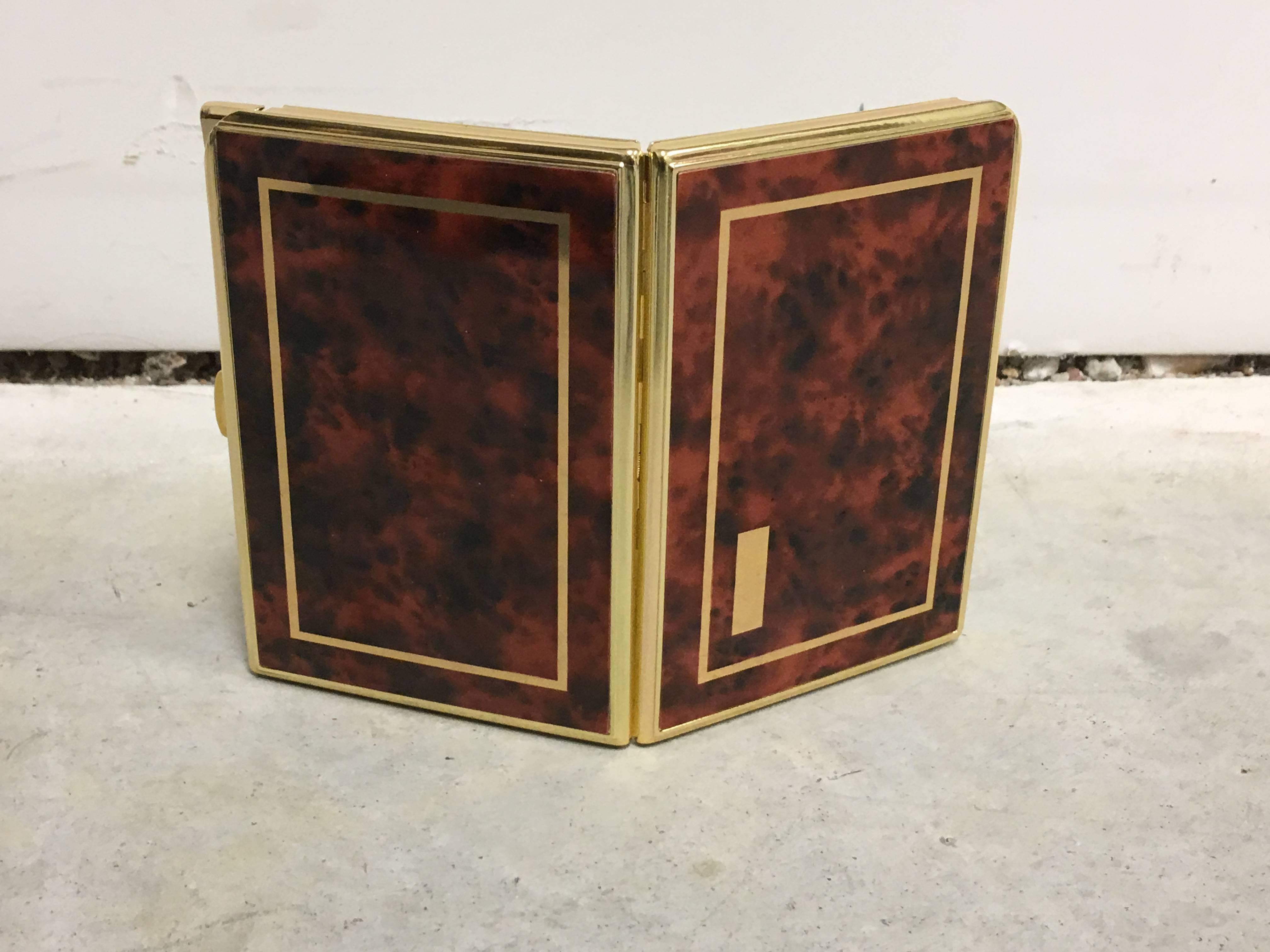 1960s Burl wood Veneer and Brass Cigarette Case with Lighter 2