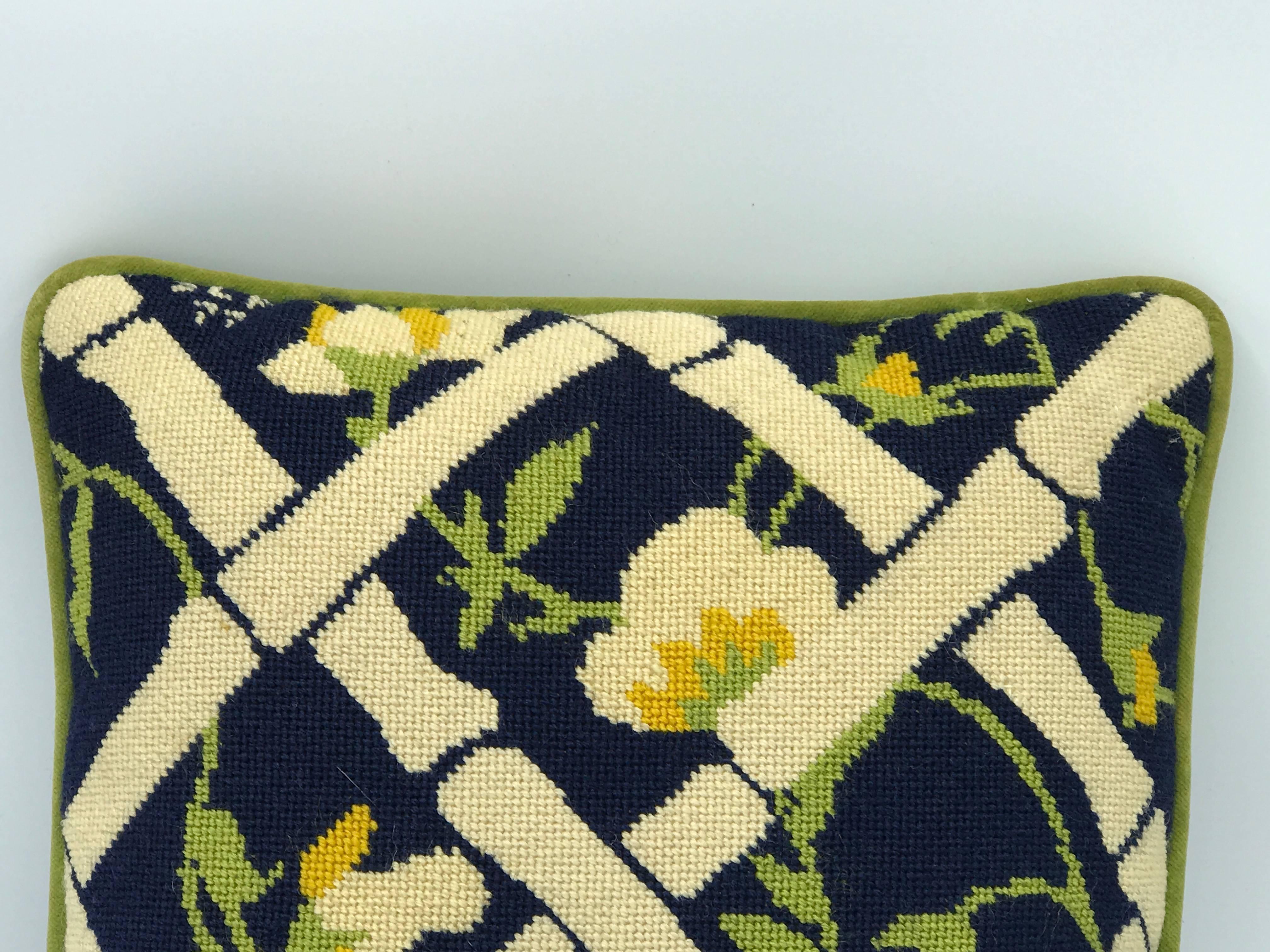 Offered is a gorgeous, 1960s bamboo and sweet pea needlepoint pillow. Poly-blend fill with velvet backing.