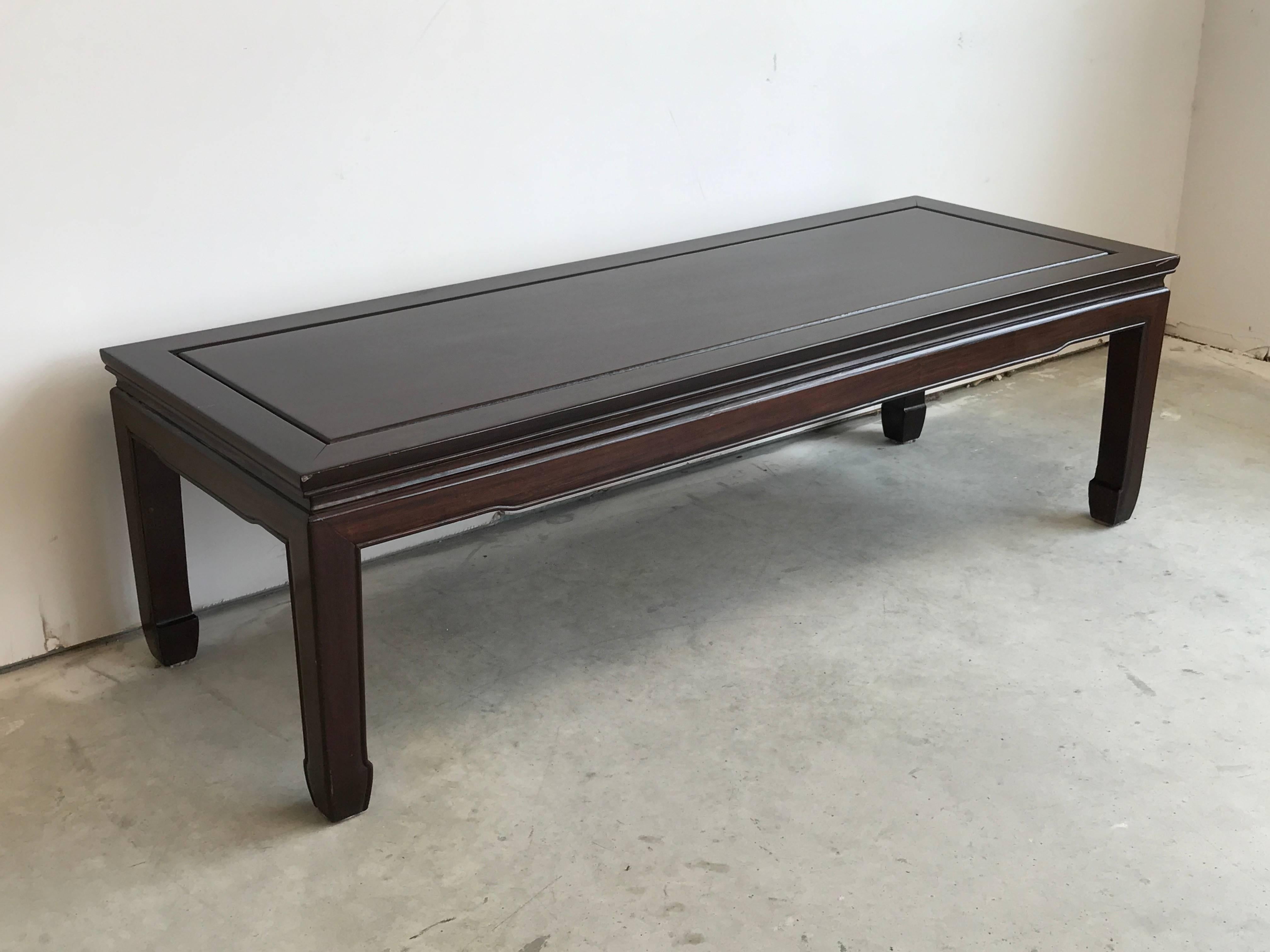 Offered is a beautiful, 1960s Ming style coffee table.