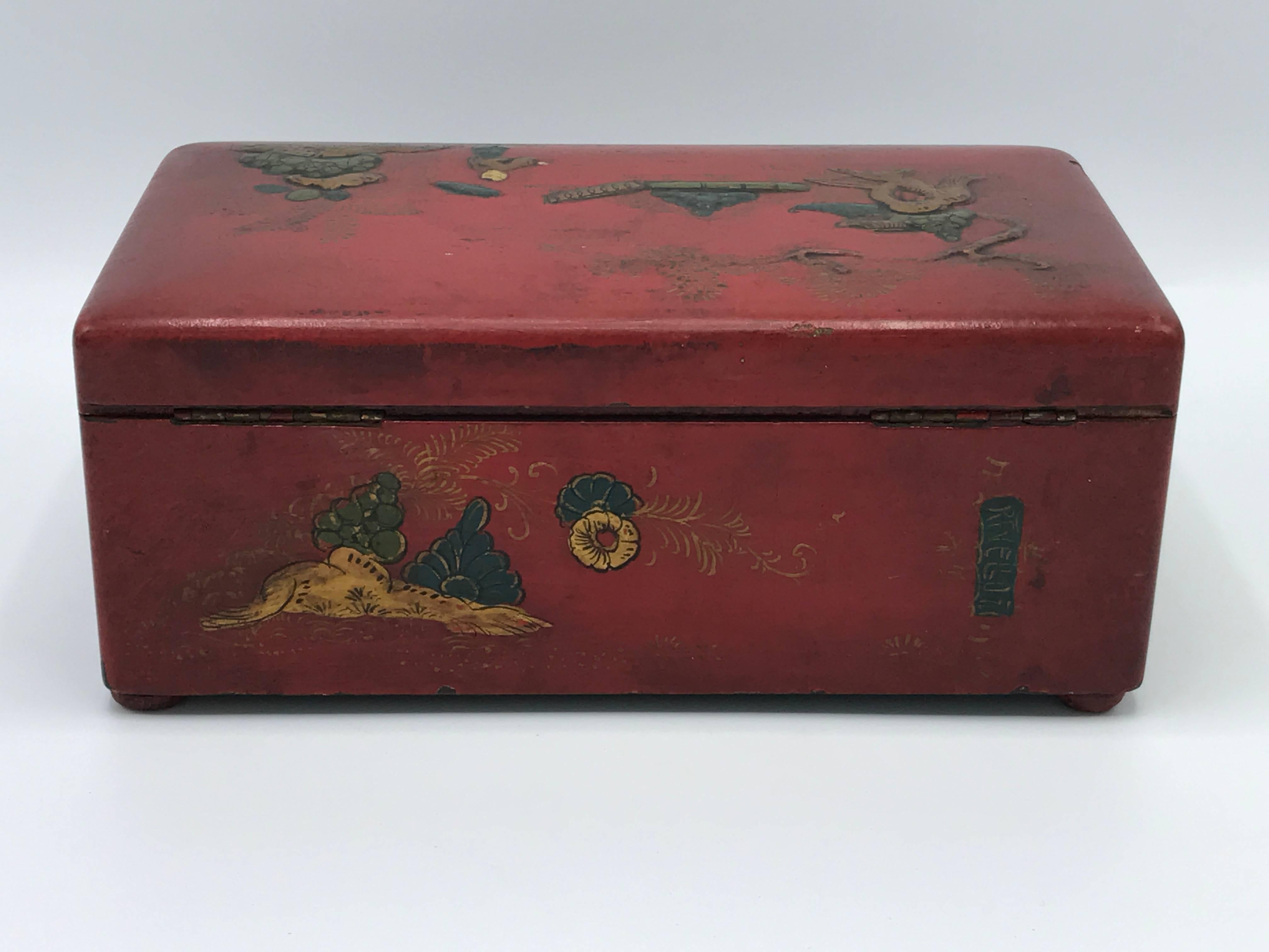 Asian 19th Century Chinese Red Lacquered Humidor Decorative Box