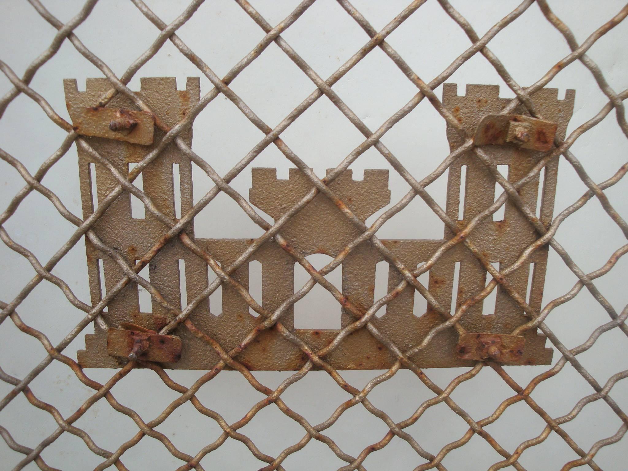 Early 20th Century Handcrafted Iron Fires Screen with Castle Emblem 2