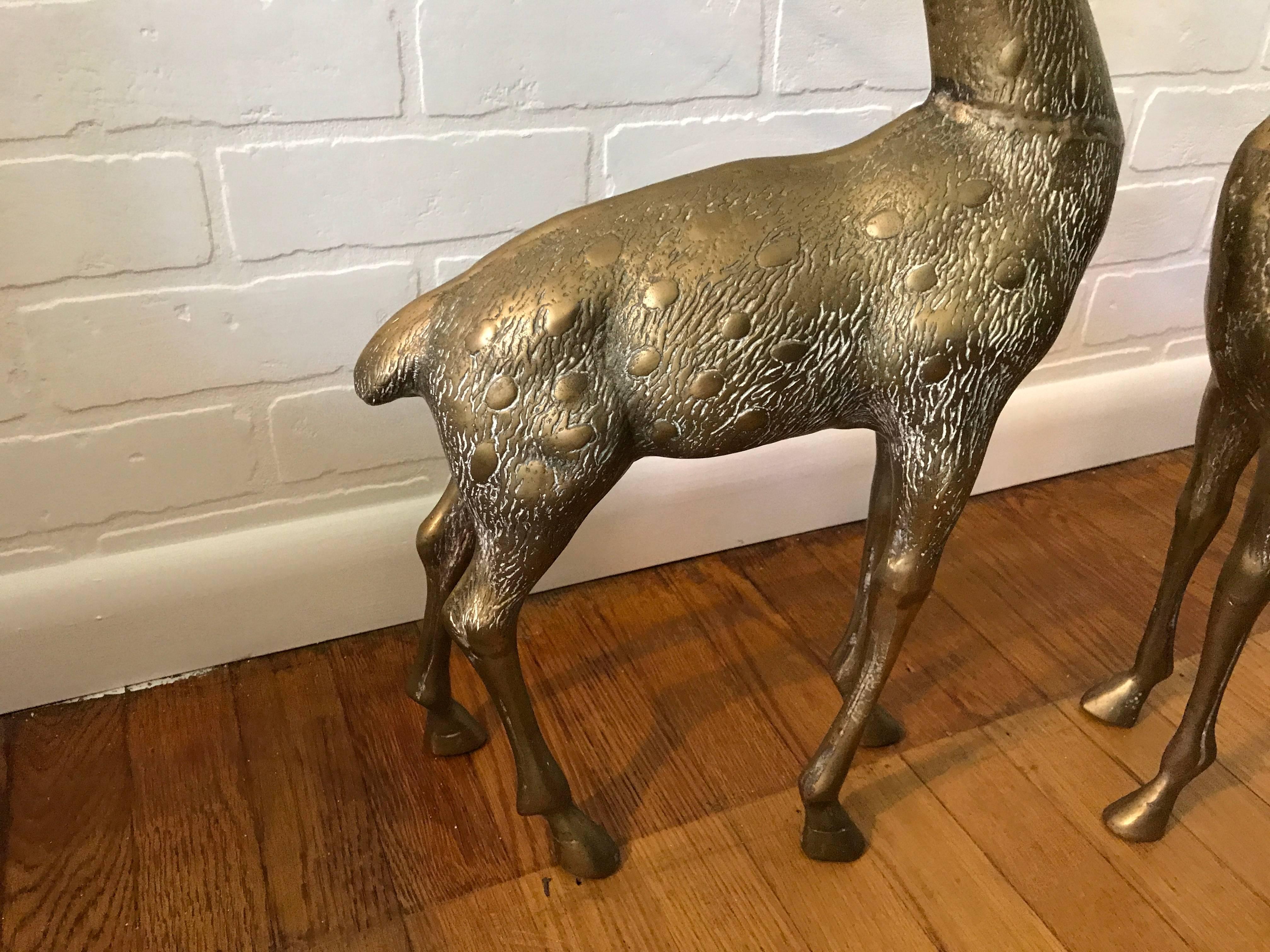 outdoor deer sculptures